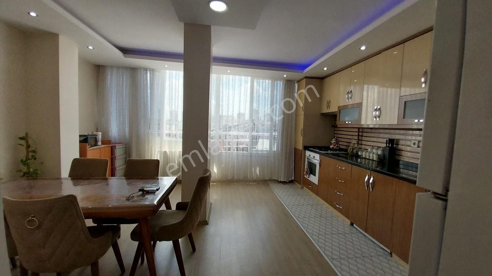 Ptt Evleri Mh. Kapalı Semt Pazarı Yanı 3+1 Dairemiz Satılık - Görsel 8