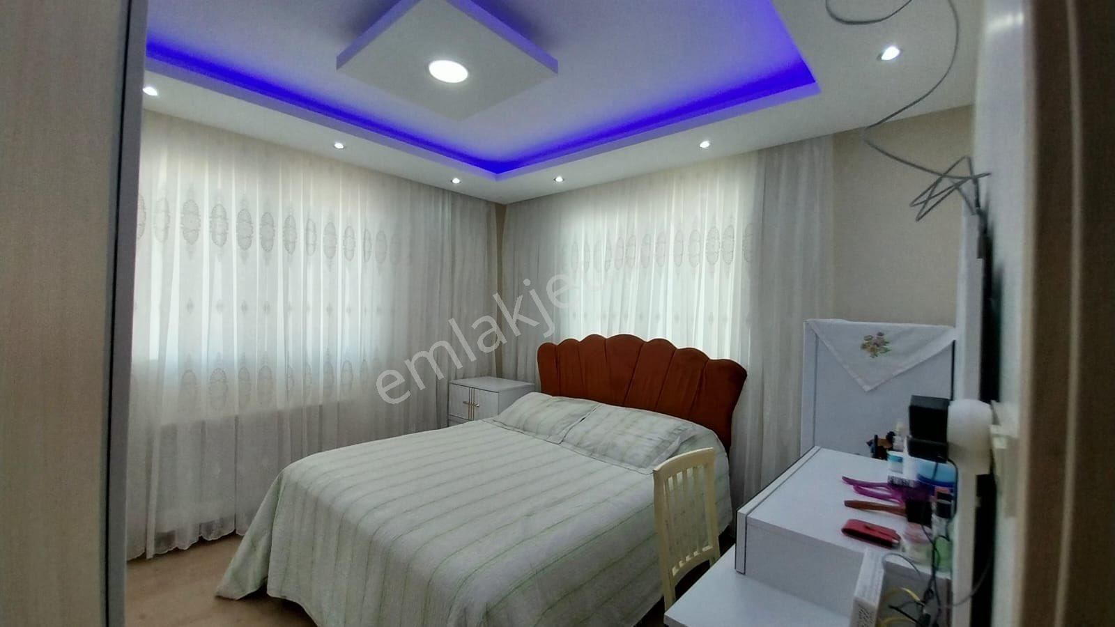 Ptt Evleri Mh. Kapalı Semt Pazarı Yanı 3+1 Dairemiz Satılık - Görsel 19