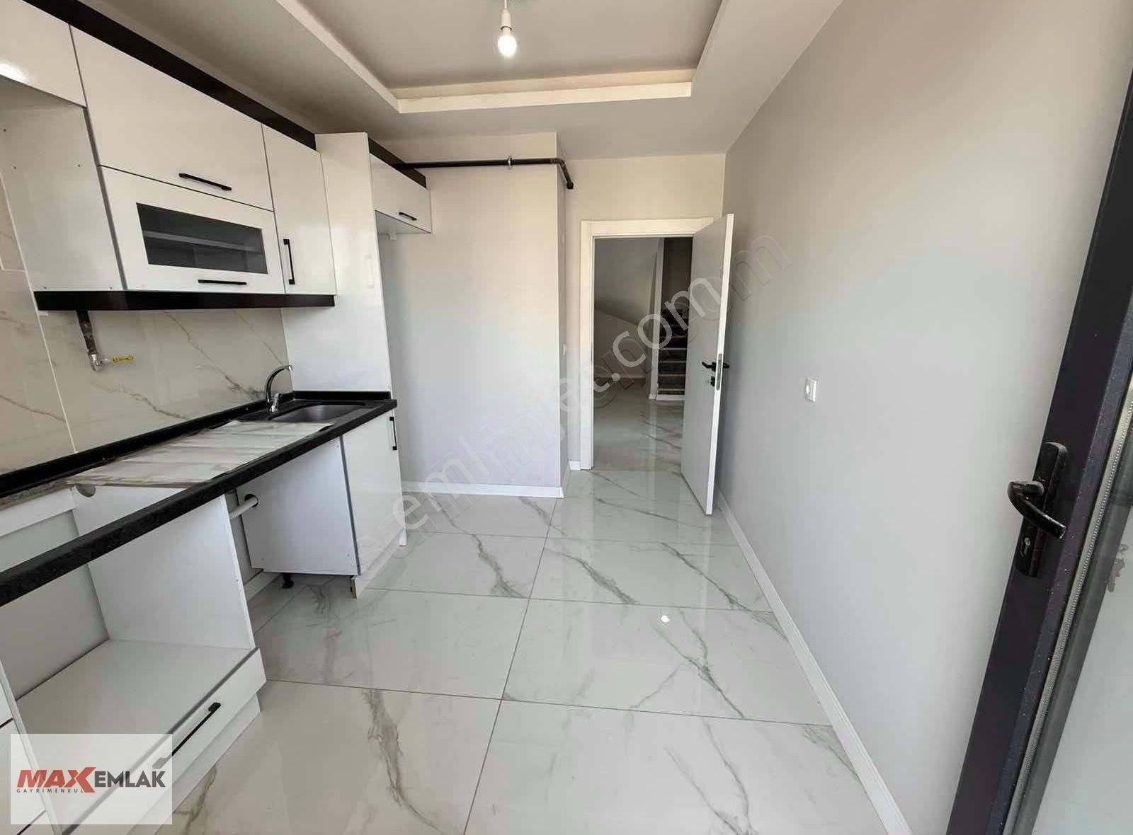 Nenehatun Mah Caddeye Cephe Geniş 3+1 Dublex Daire - Görsel 6