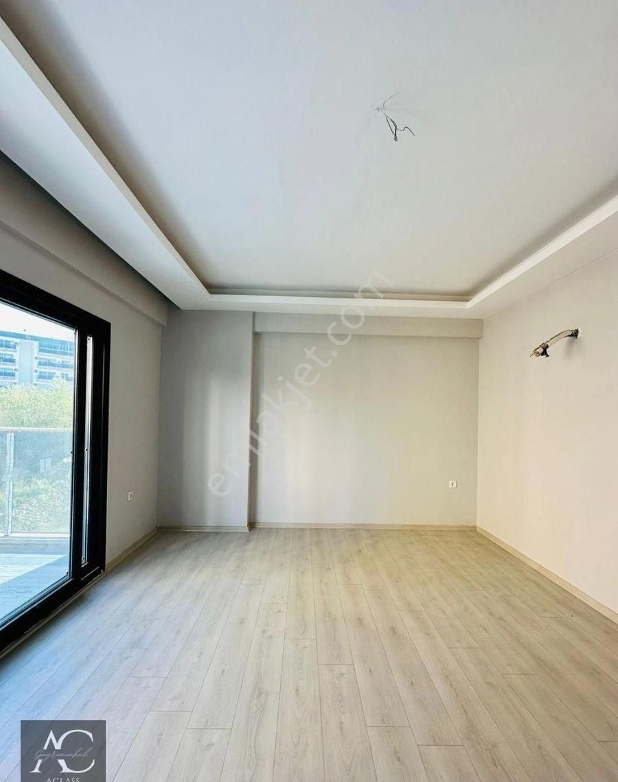 Aclass'dan Kuşadası'nda Satılık Merkezde Yenı Yapım Havuzlu Site İcerisinde Satılık Fırsat Daire - Görsel 15