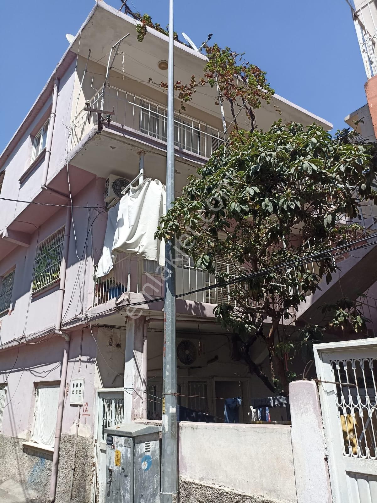 Yeşilyurtta Bulvara Yakın Köşebaşı 3 Katlı Satılık Müstakil - Görsel 19