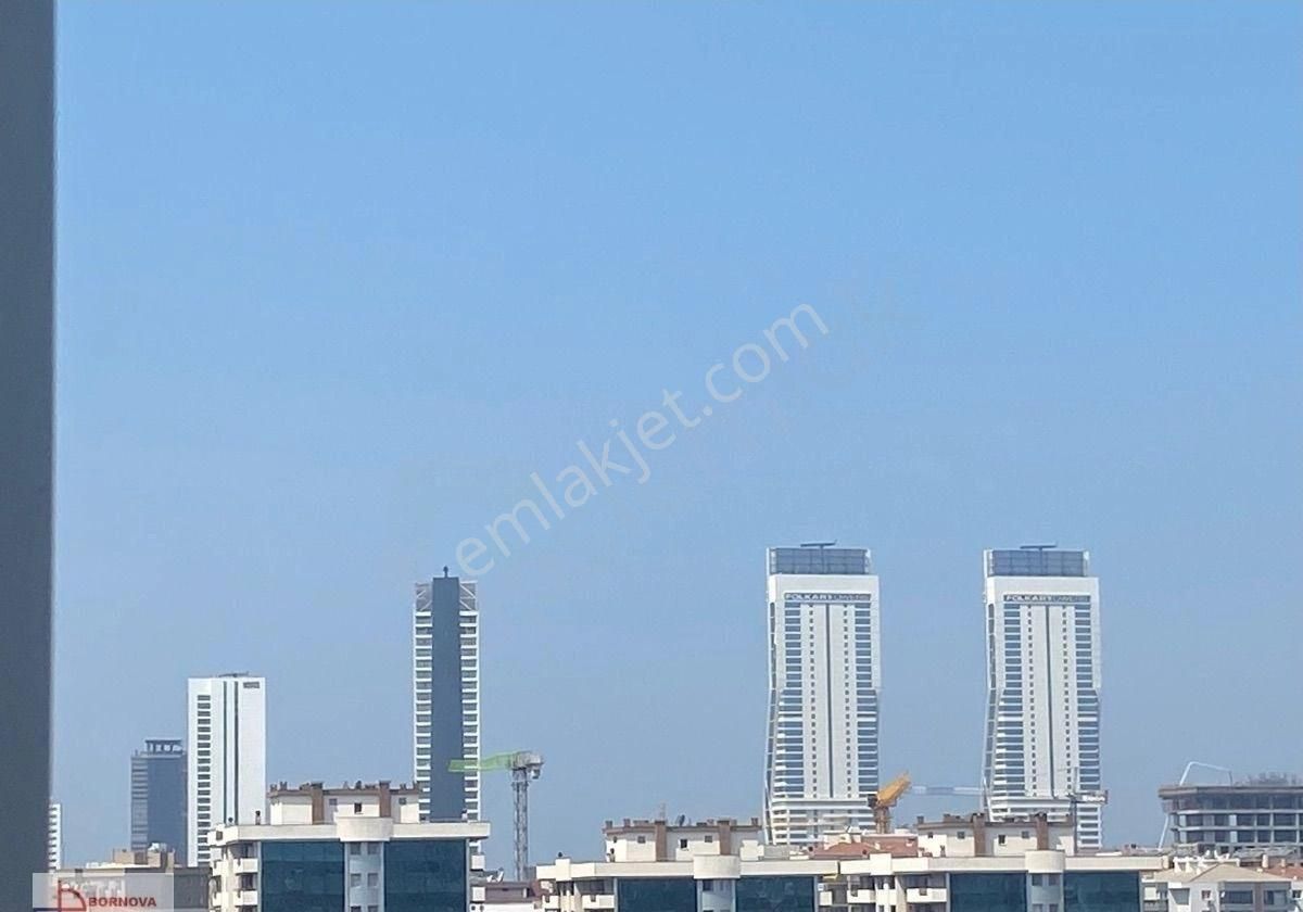 Yaşar Üniversitesi Karşısı 6 Yıllık Binada Şıkır Şıkır 1+1 - Görsel 16