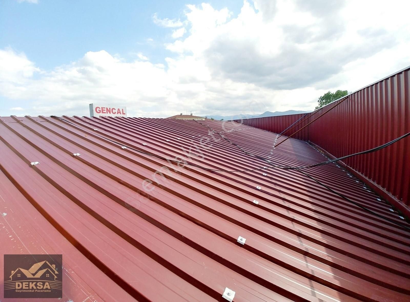 İzmit Sanayi Sitesi Karşısı Ana Caddede Satılık 817 M2 Dükkan - Görsel 24