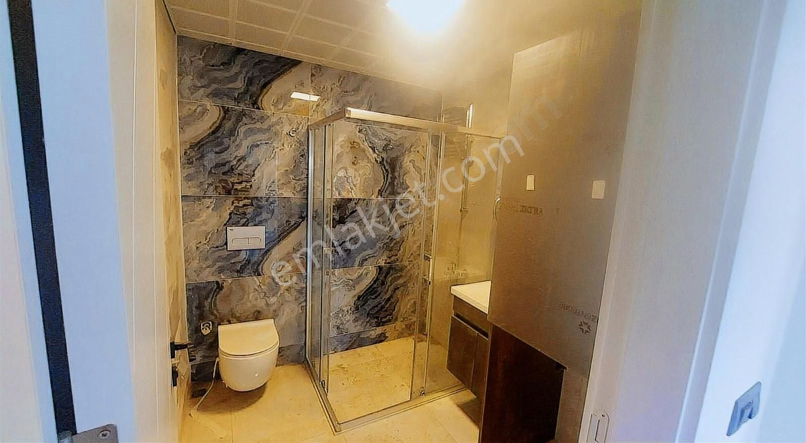 Kuşadası Değirmenderede Havuzlu Sitede Sıfır 2+1 Lüx Bahçe Katı - Görsel 13