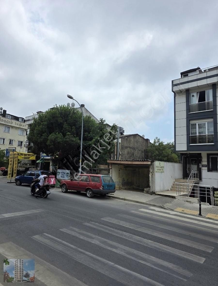 Esatpaşa - Ziyapaşa Caddesi Üzerinde - 181 M2 - Satılık Arsa