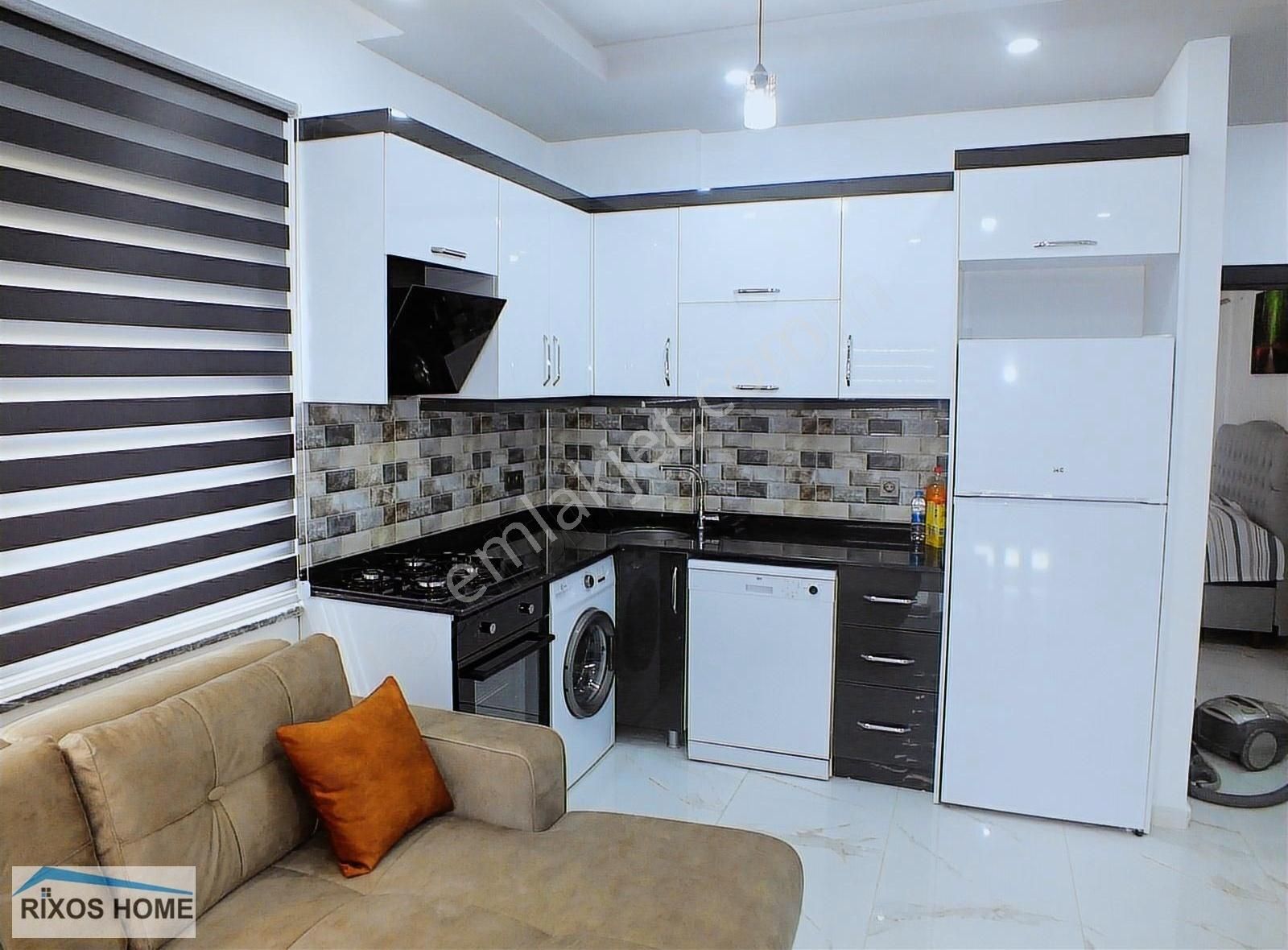 Avsallar Da Denize 300 Metre Eşyalı Lüks Kiralık 1+1 Daire - Görsel 13