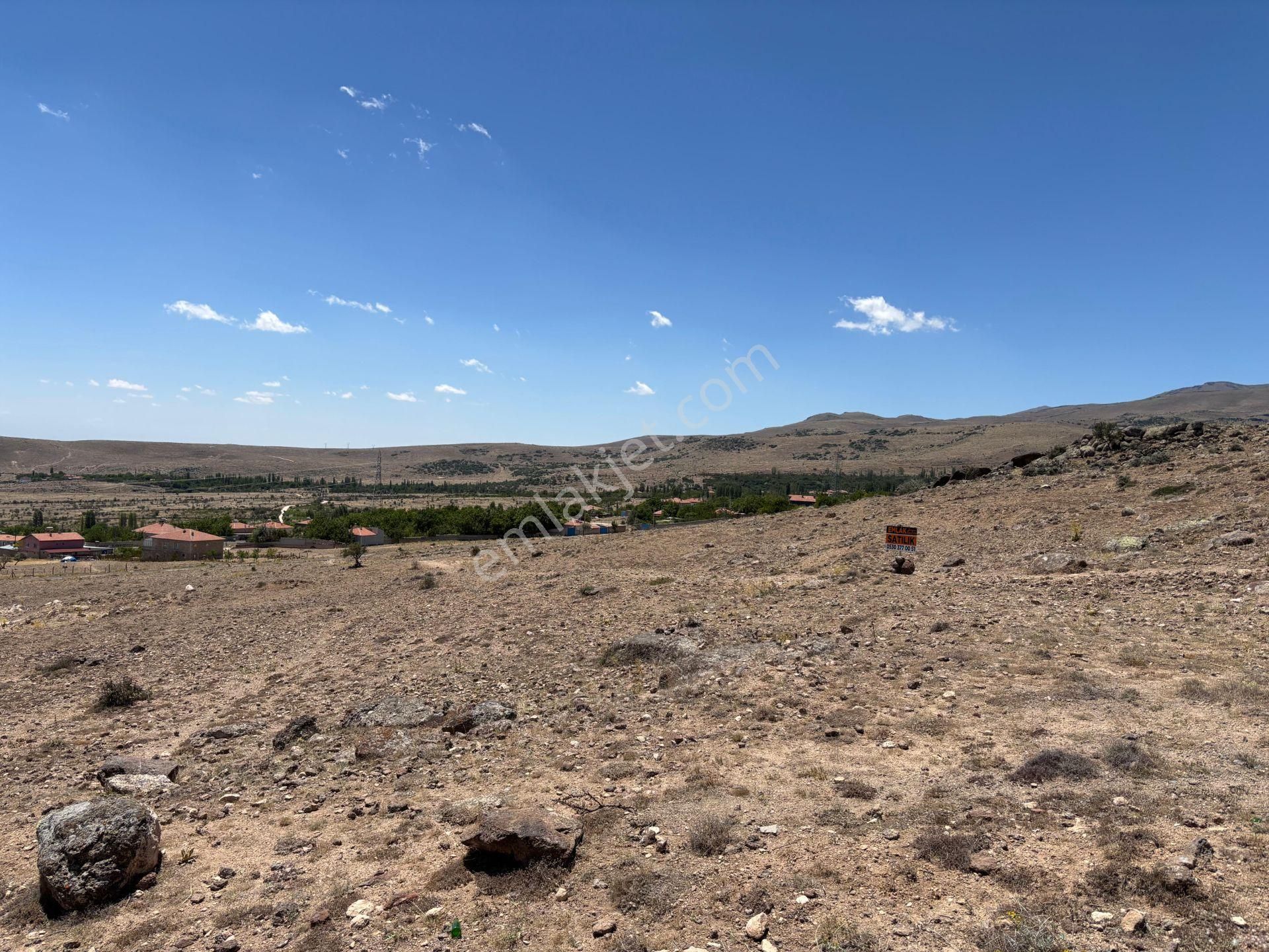 Niğde Emlak Dünyası-satılık Villa İmarlı Şehir Manzaralı Arsa