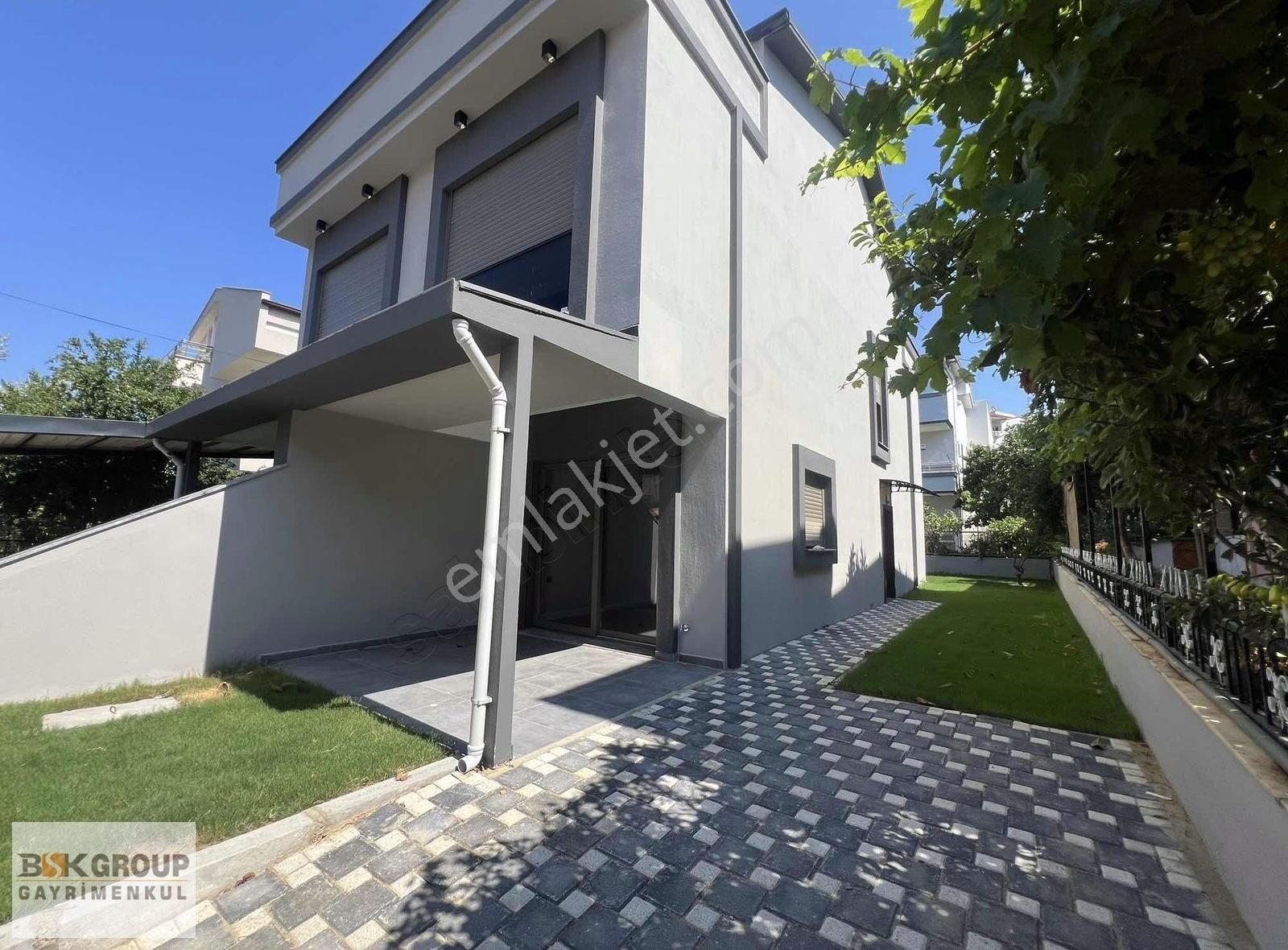 Bsk Group'dan Ultra Lüx Kullanışlı Ferah Villa..! - Görsel 17