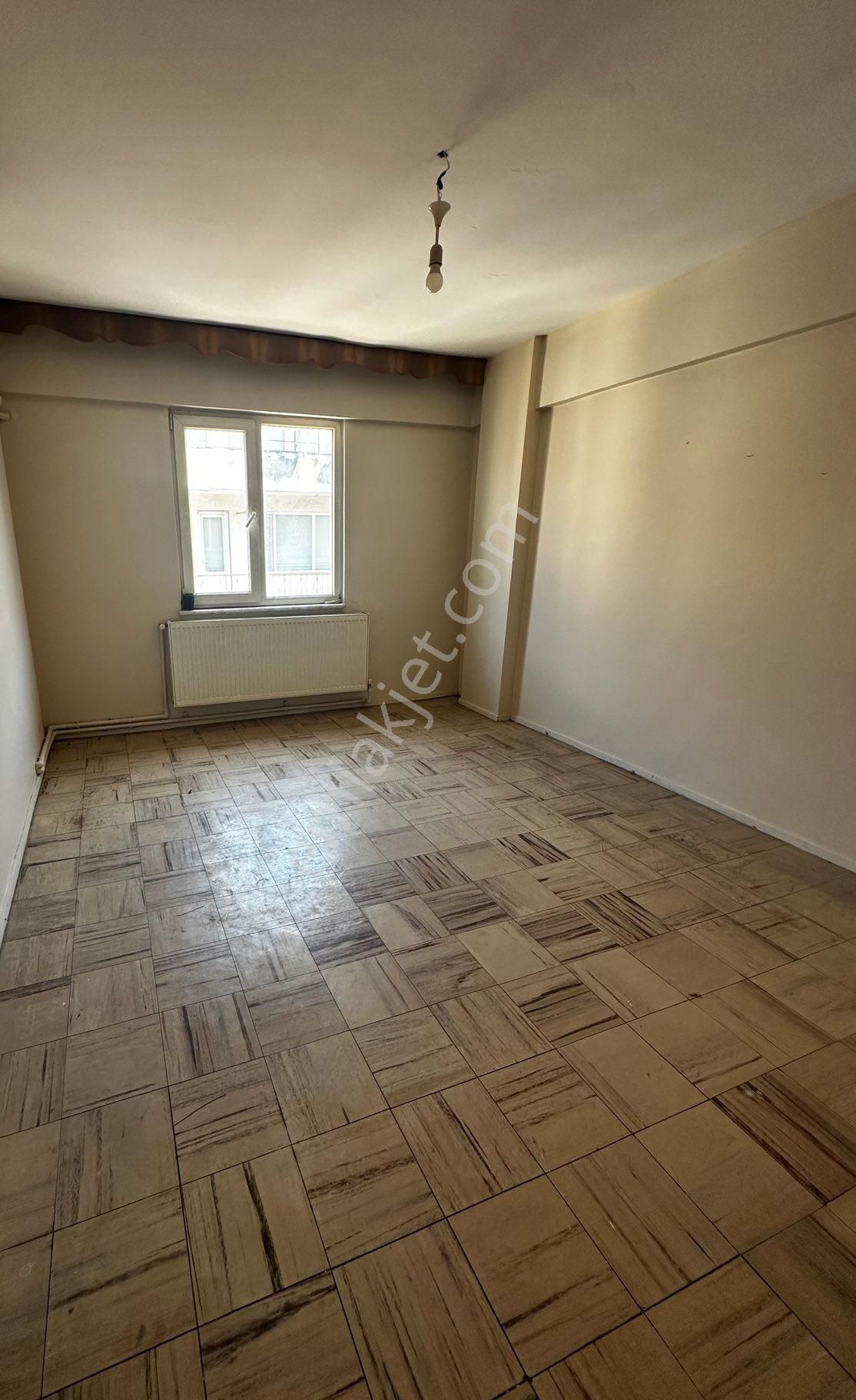 Küçük’ten Satlık Gemlik Dr Ziyada 3+1 Doğalgazlı Daire - Görsel 3