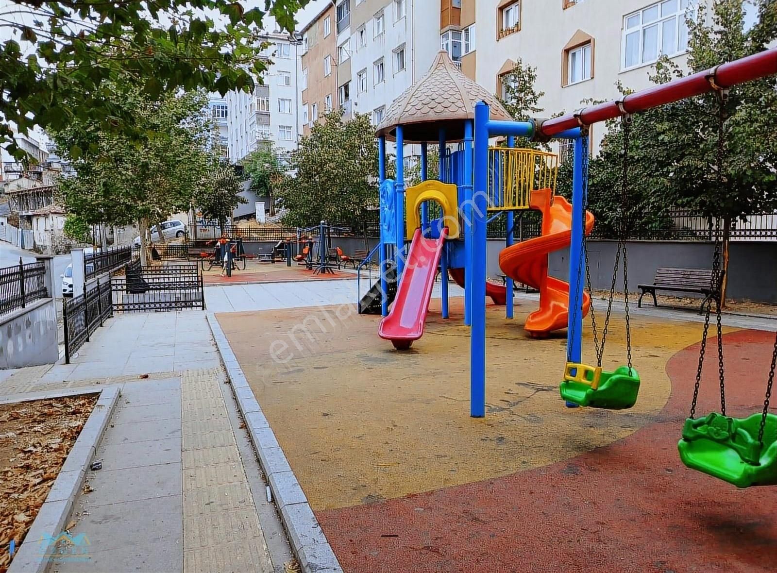 Özgen'den 4+1 Kiralık Dubleks Daire