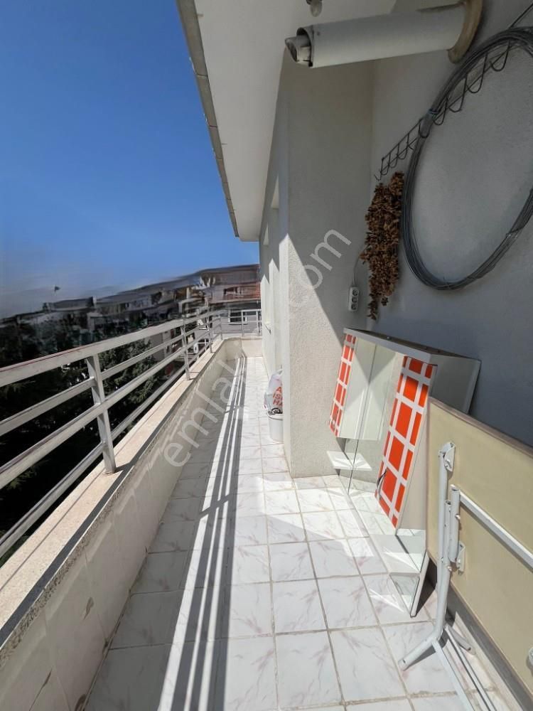 Sincan Selçuklu Mah 3+1 Katta Bağımsız Yapılı Site İçi Daire