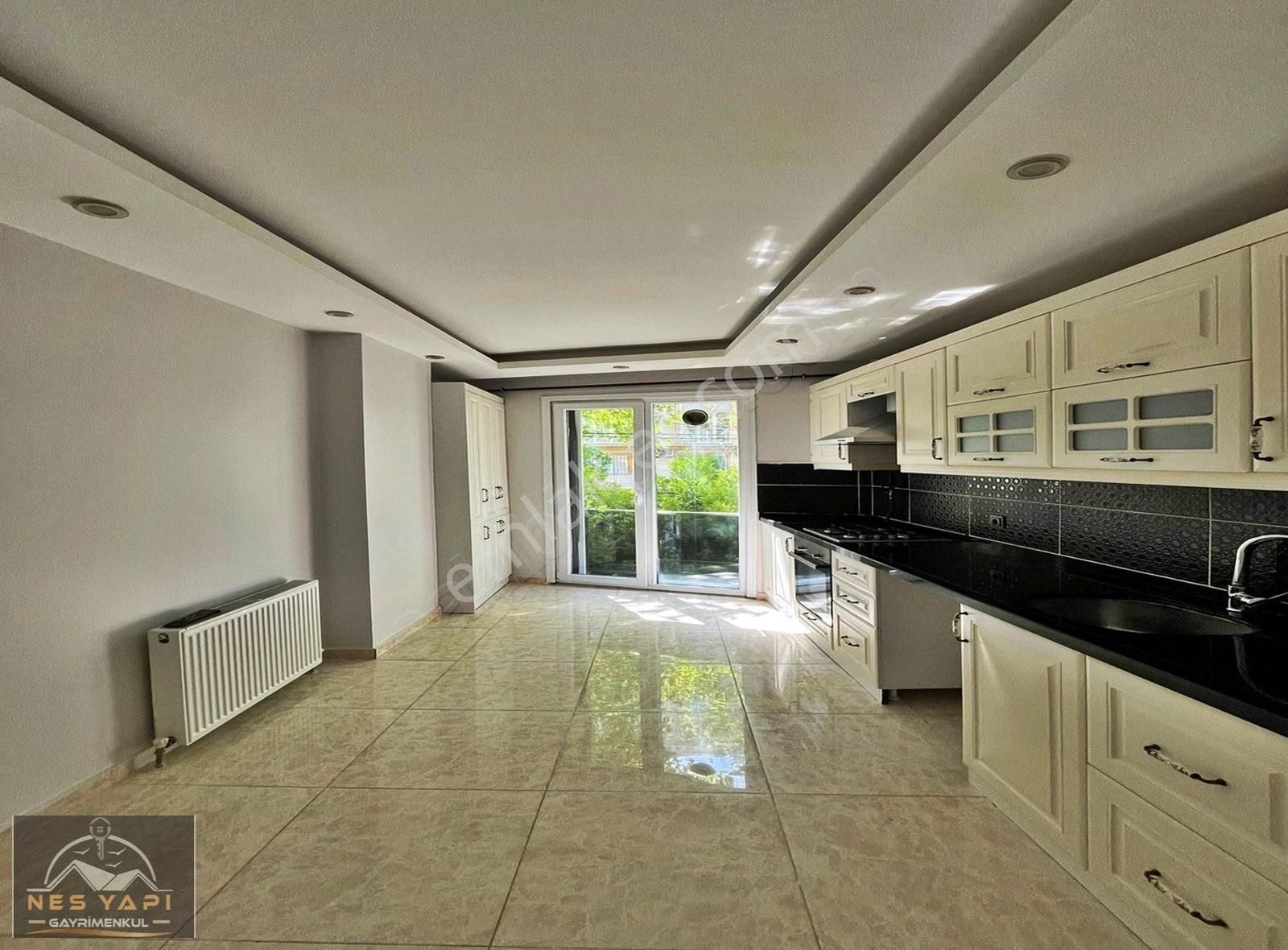 Nes Yapıdan Gürpınar Merkezde 2+1 Masrafsız Kullanışlı Daire