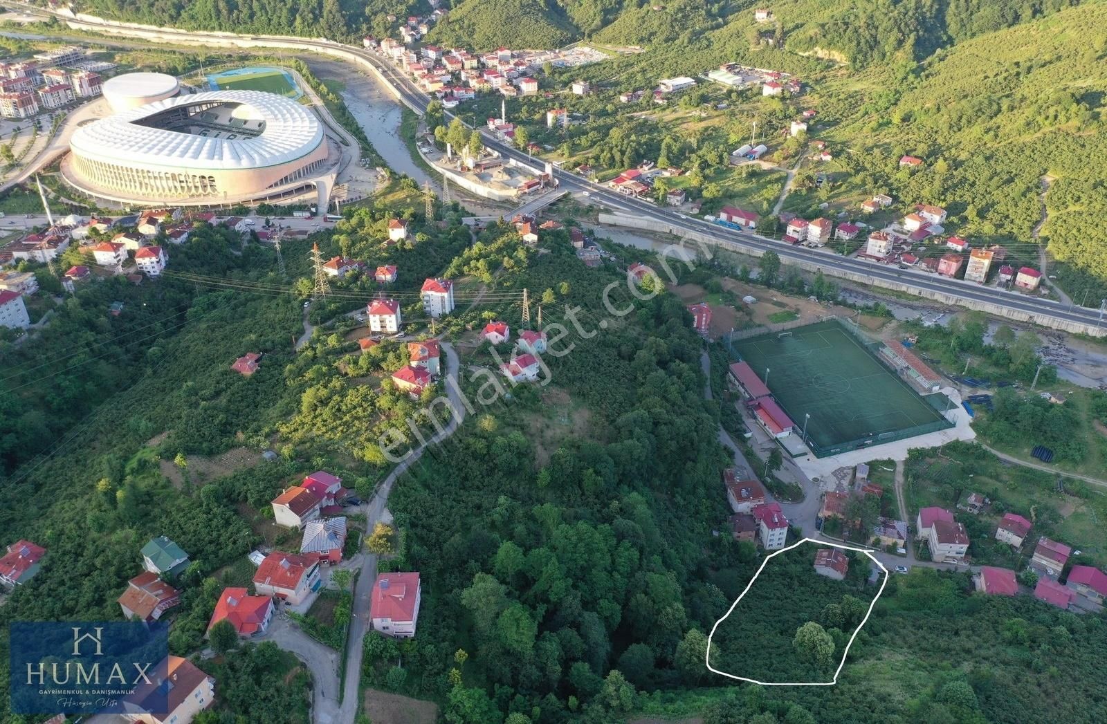 Giresun Aksu Mah. İçerisinde 2 Katlı Ev 2540m2 Fındık Bahçesi