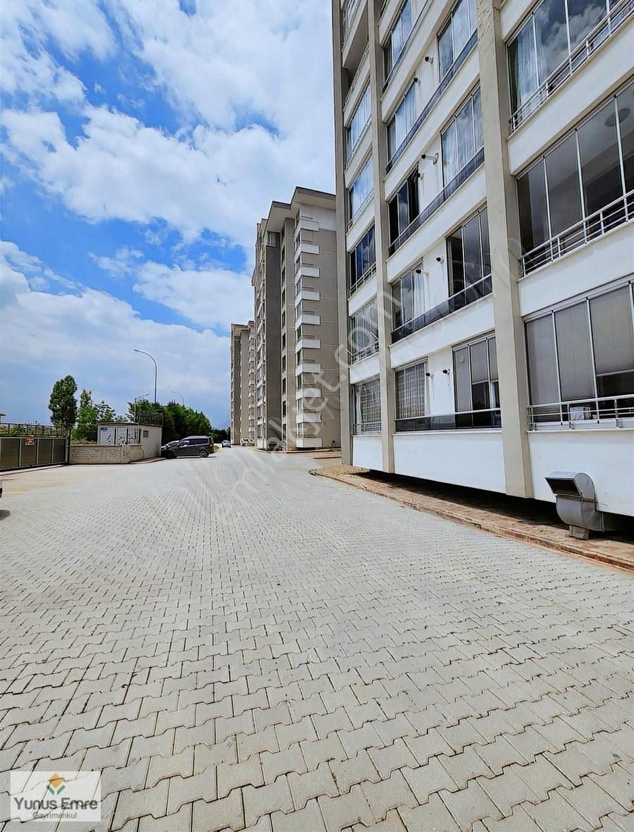 Mercan Park Konutlarında Satılık 2+1 Yüksek Giriş Daire