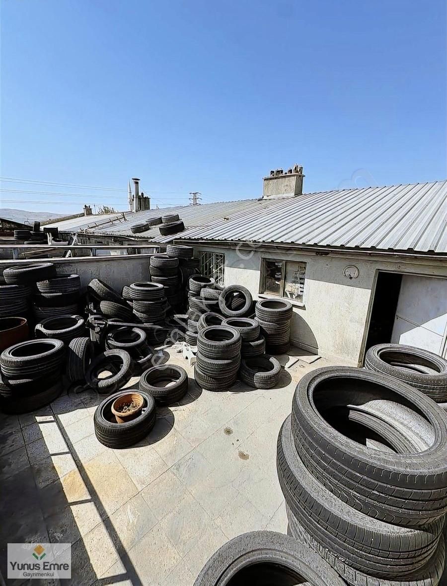 Zafer Sanayi'de 150 M² Satılık Dükkan - Görsel 12