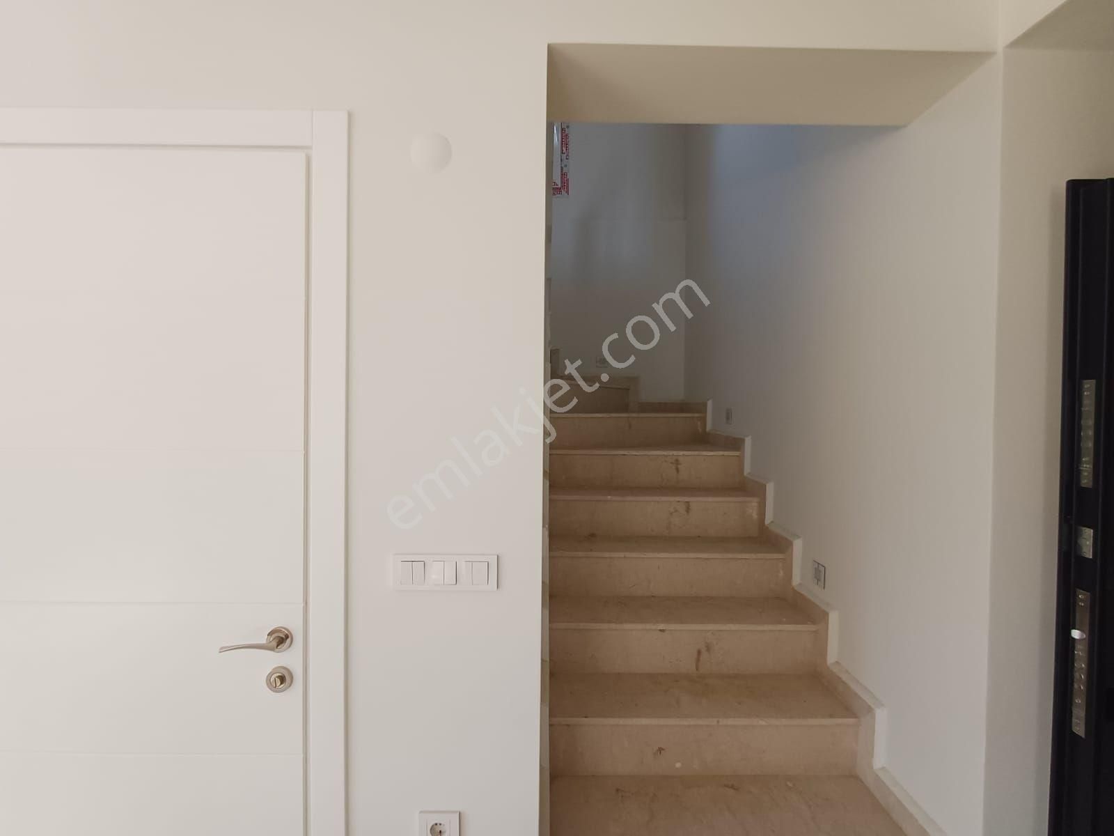 Stop’tan Patlangıç Pazaryeri Merkezi Satılık 120m² Dubleks 2+1 - Görsel 7