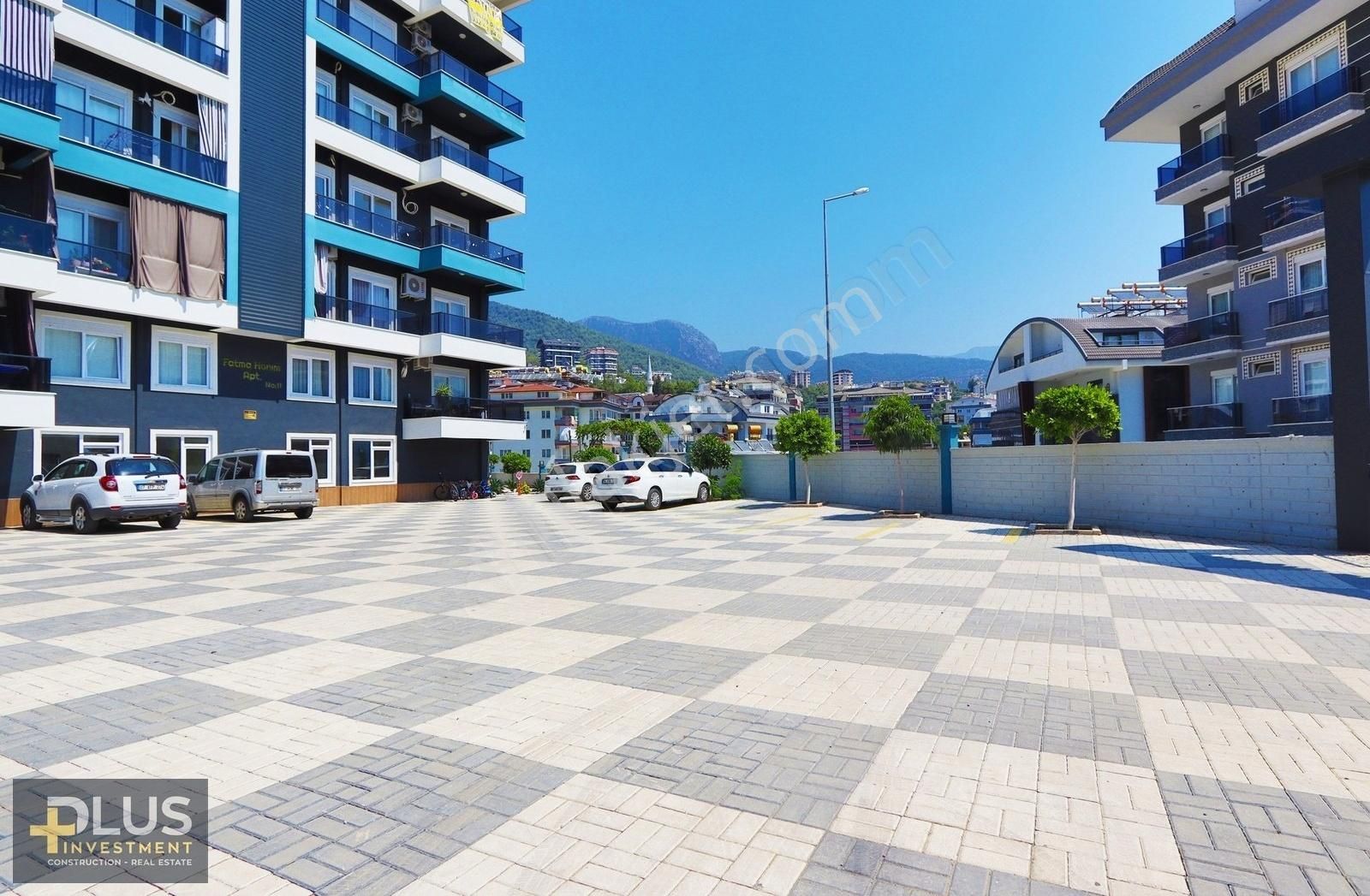 Çıplaklı'da Havuzlu Sitede 2+1 Ayrı Mutfaklı Satılık Daire