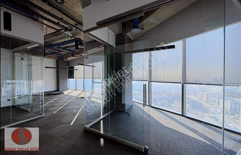 Kuriş Kule'de 16.kat Deniz Manzaralı Kiralık Lüks A+ Ofis - Görsel 8