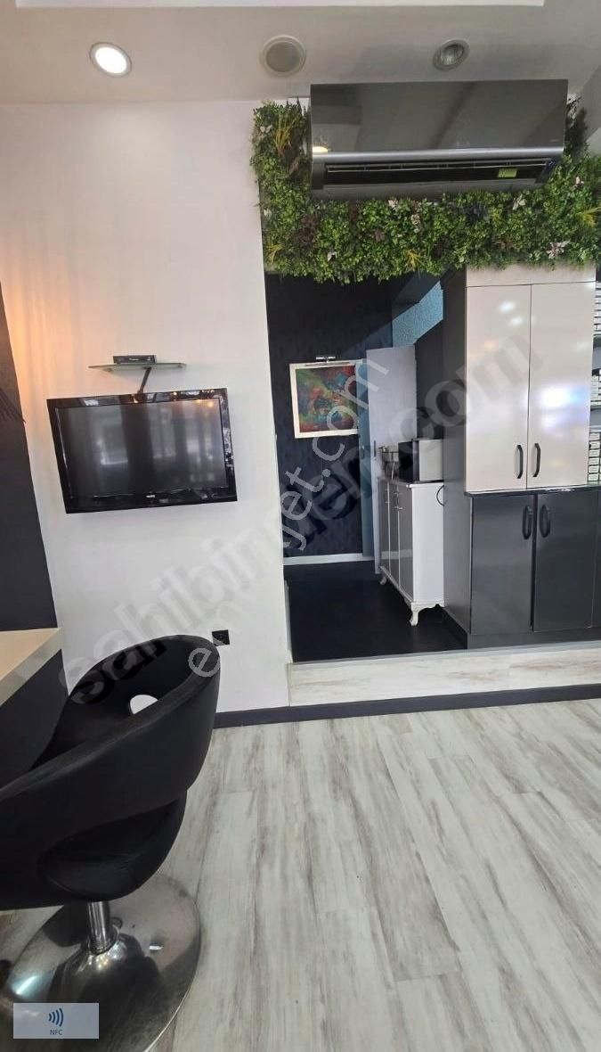 Muhteşem Lokasyonda Devren Kiralık Kuaför Salonu - Görsel 3
