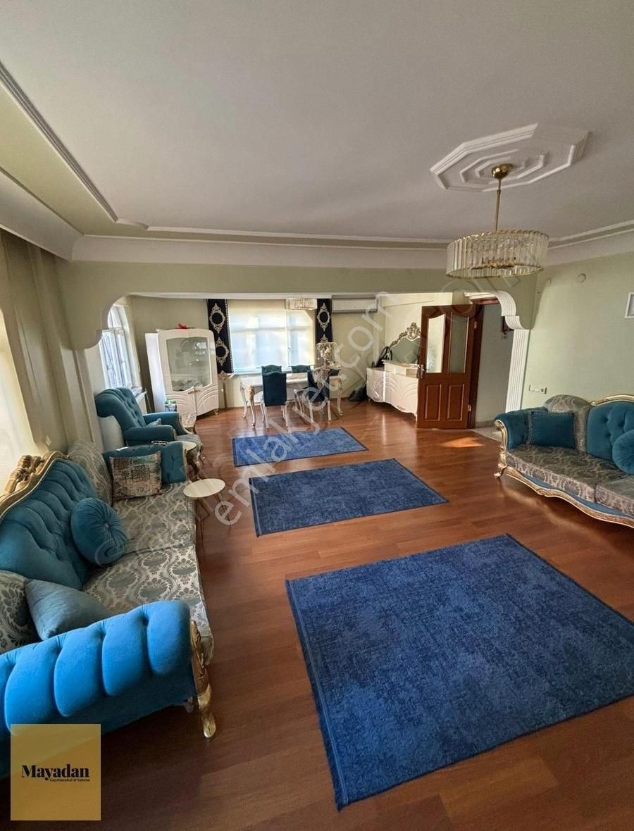 Hacı Yusuf Mahallesi'nde Merkezi Konumda 2. Kat Satılık Daire
