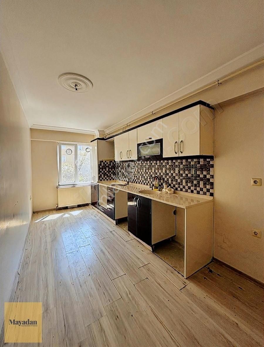 Paşabayır Mahallesinde 2+1 Açık Ve Kapalı Balkonlu Satılık Daire