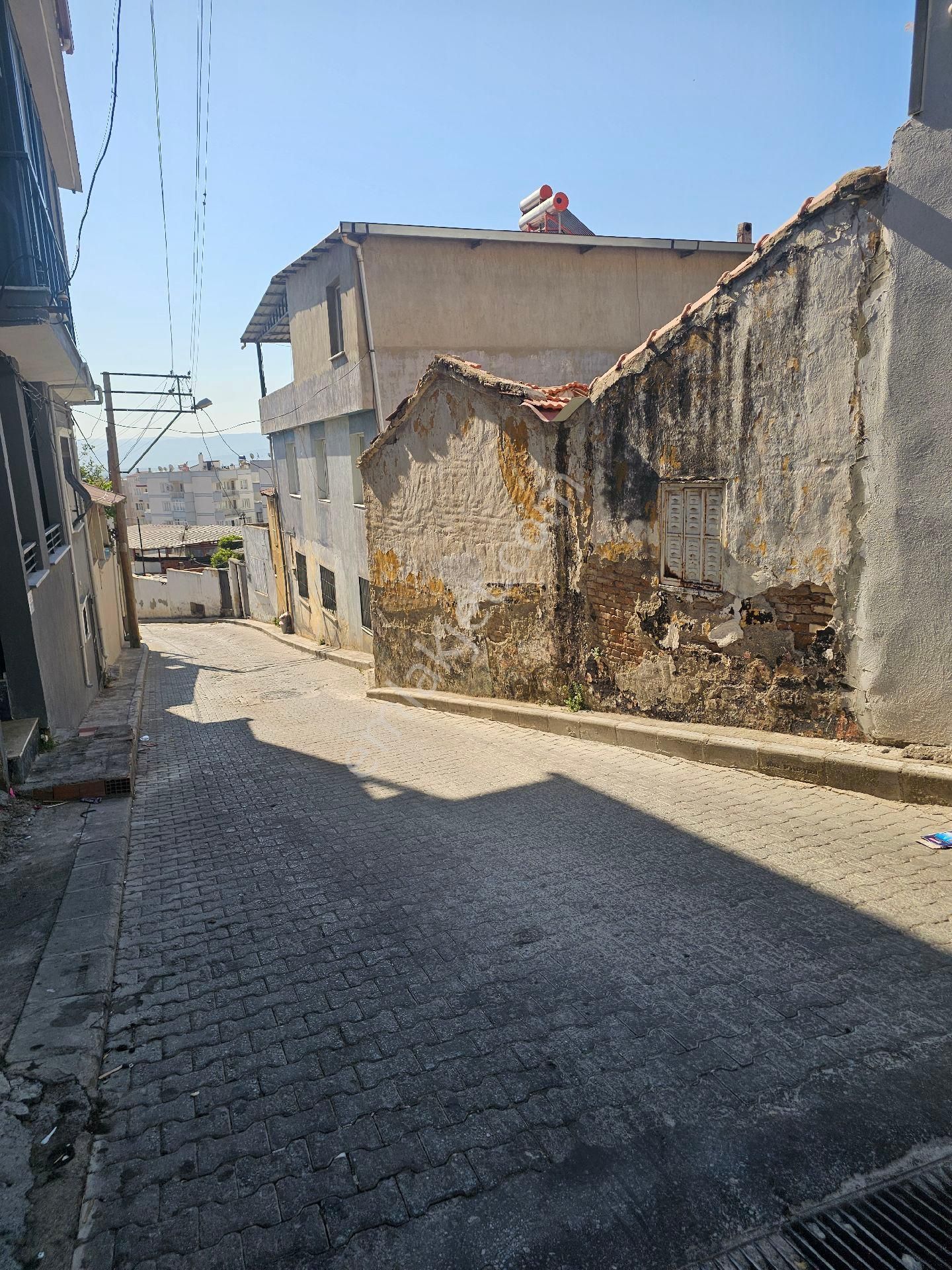 Söke Emlak Ofisisınden Kemalpasa Mahallesinde Satılık Mustakıl Ev - Görsel 2