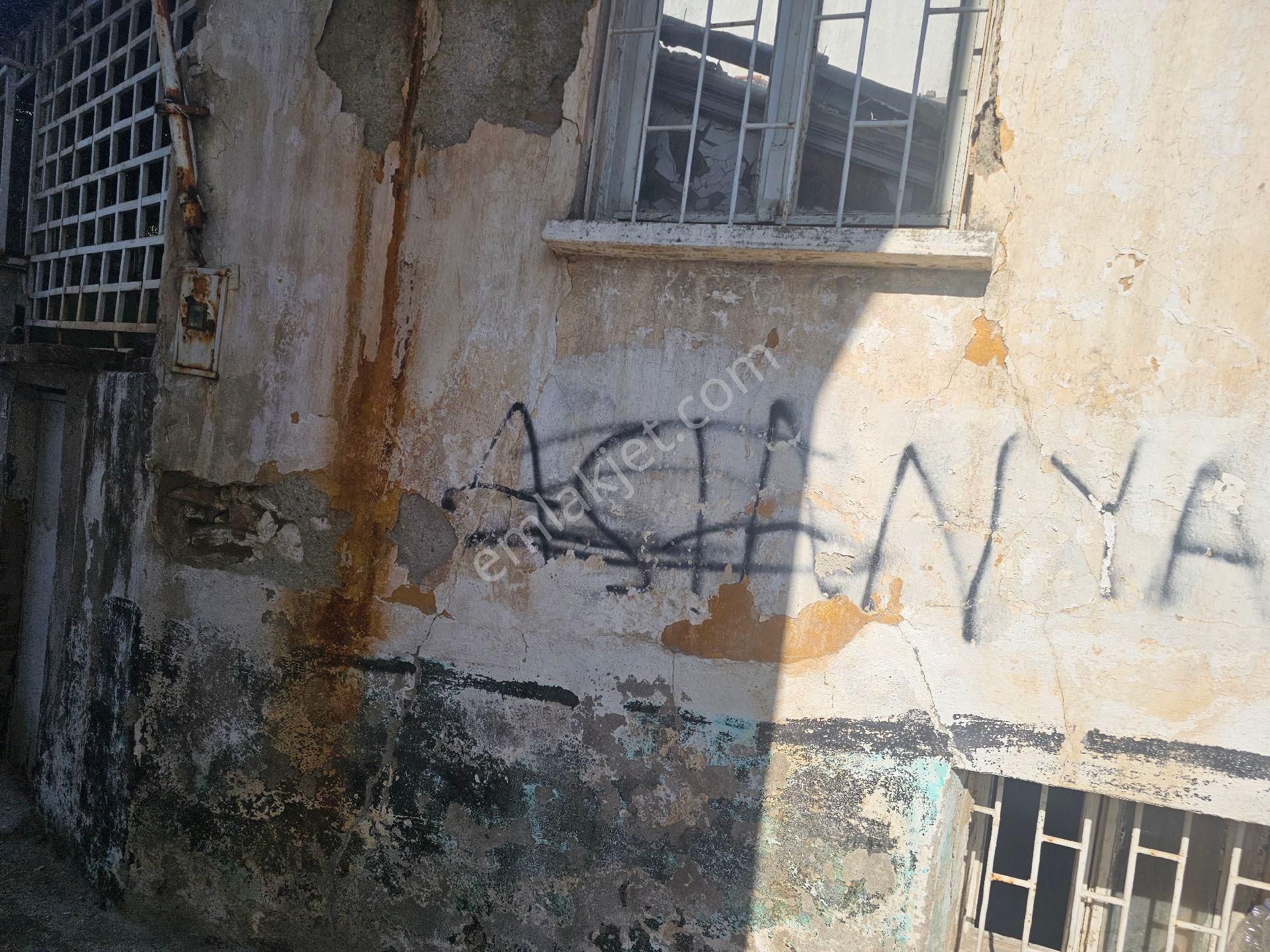 Söke Emlak Ofisisınden Kemalpasa Mahallesinde Satılık Mustakıl Ev - Görsel 6