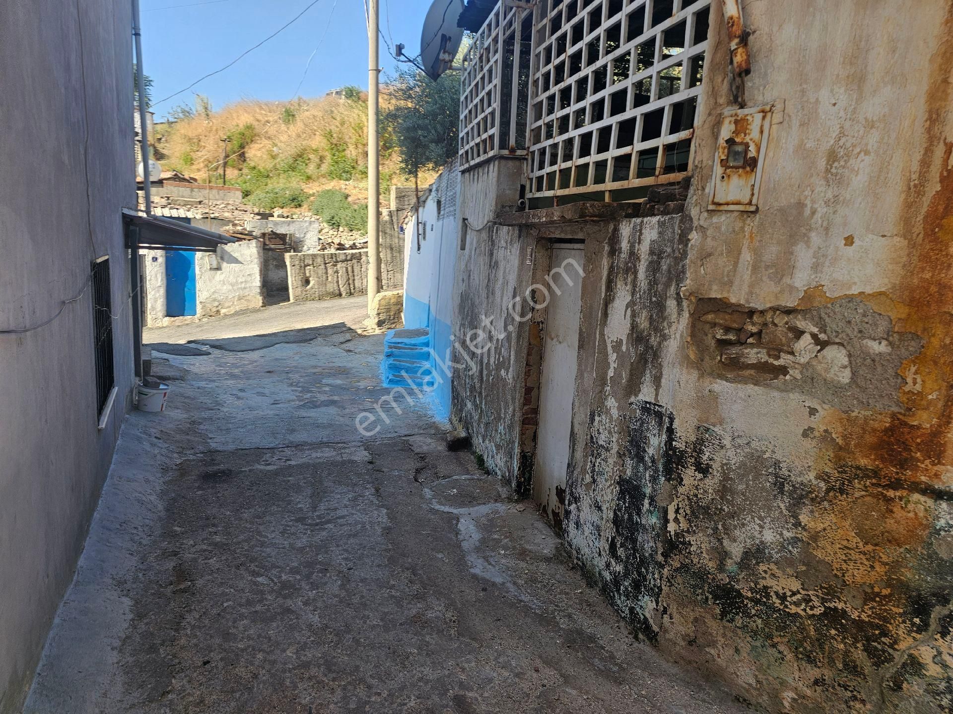 Söke Emlak Ofisisınden Kemalpasa Mahallesinde Satılık Mustakıl Ev - Görsel 5