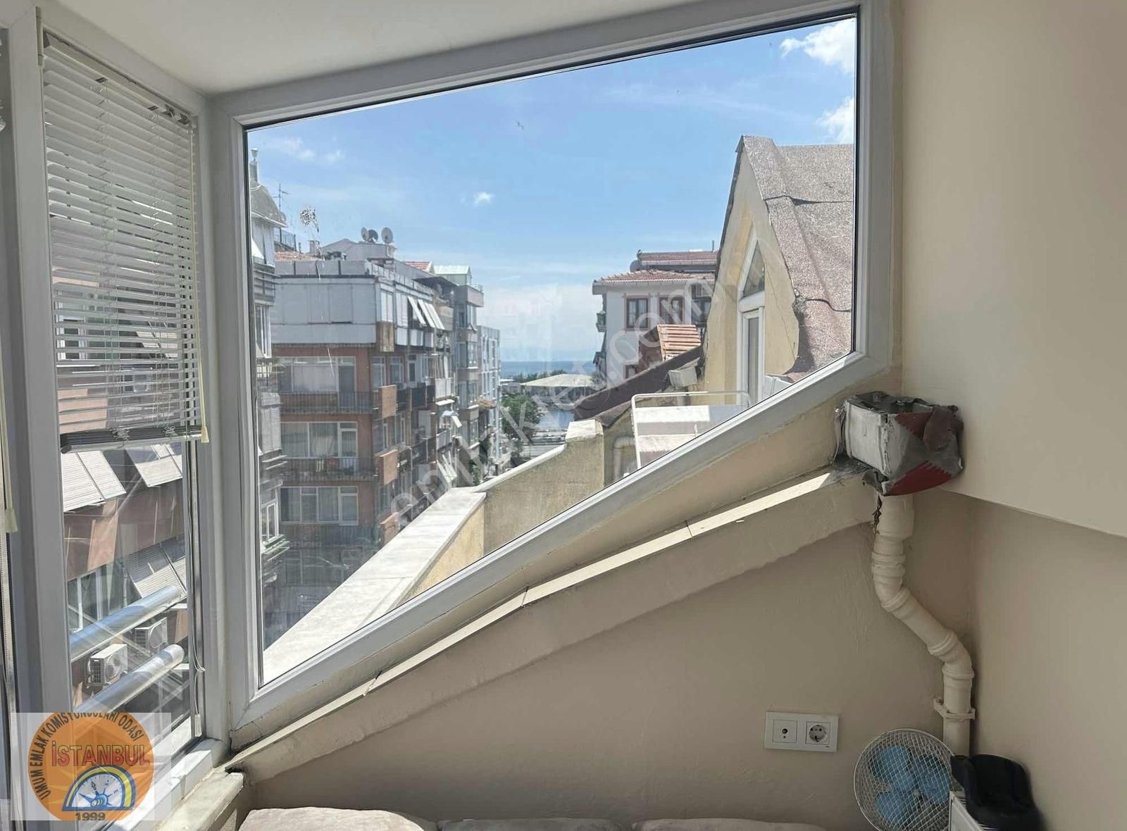 Bakırköy Merkezde Sahile Yakın Dubleks 2+2 Satılık Daire