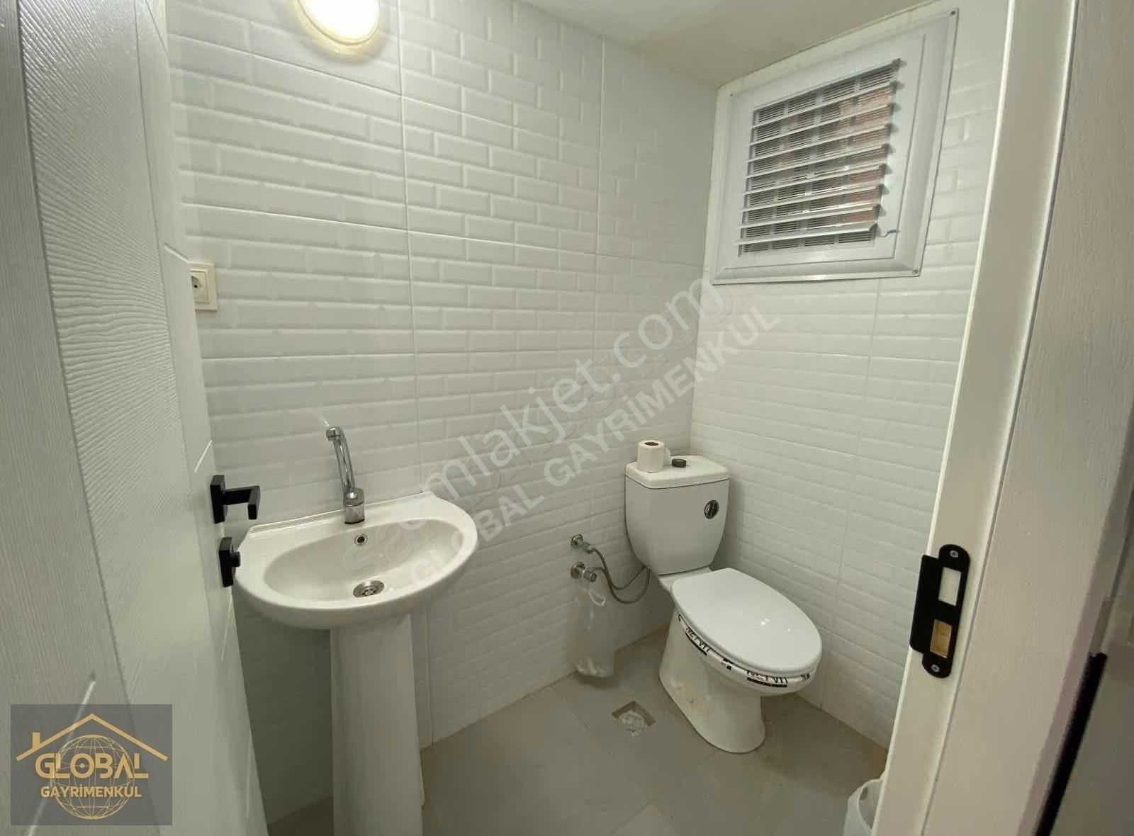 Global'den Özdere'de Denize 100m. Satılık 3+1 Yazlık