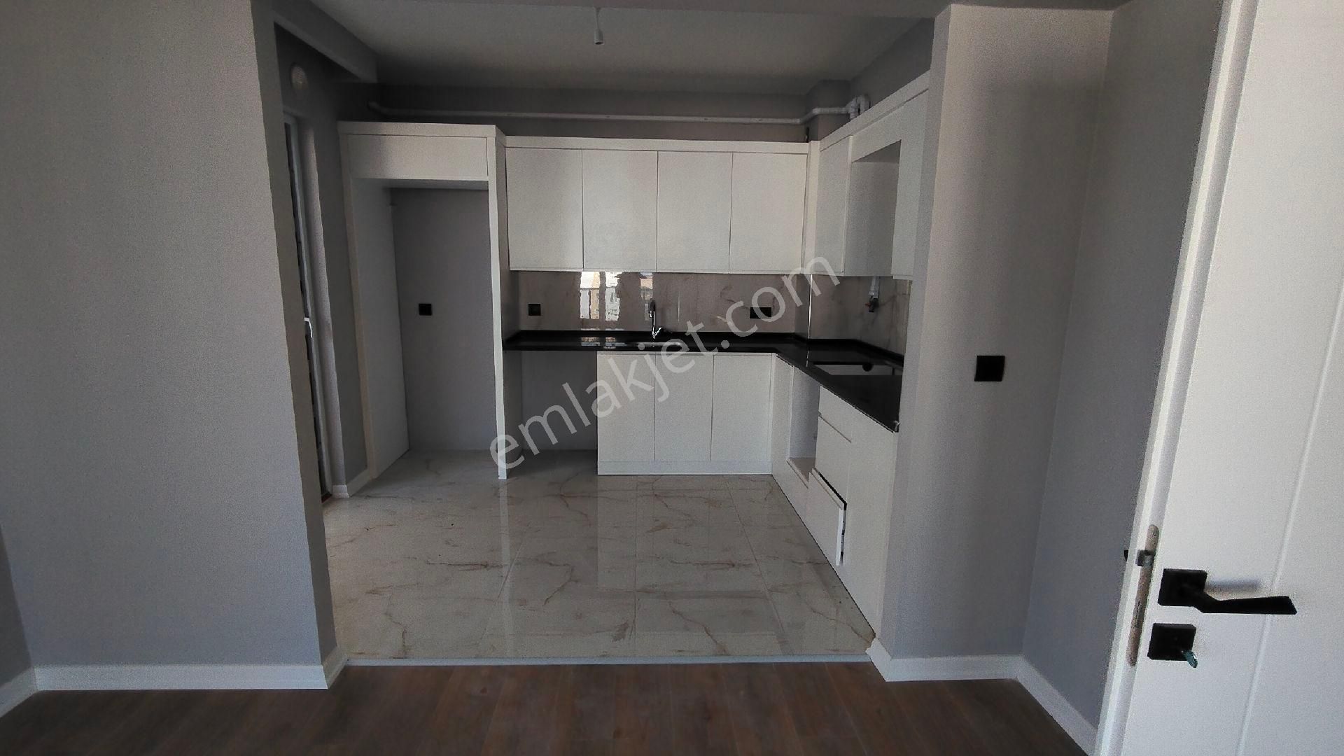 Şahincilide Site İçinde 130m2 3+1