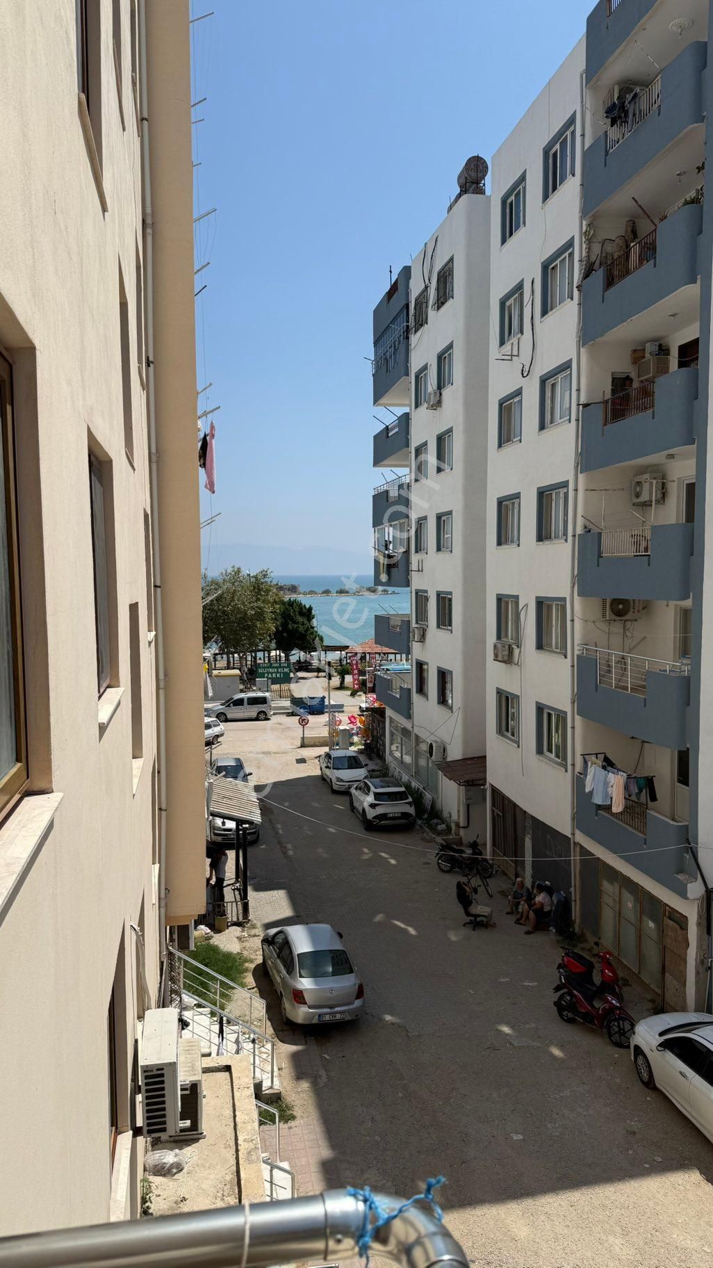 Deniz Manzaralı 2+1 80m2 Yapılı Daire