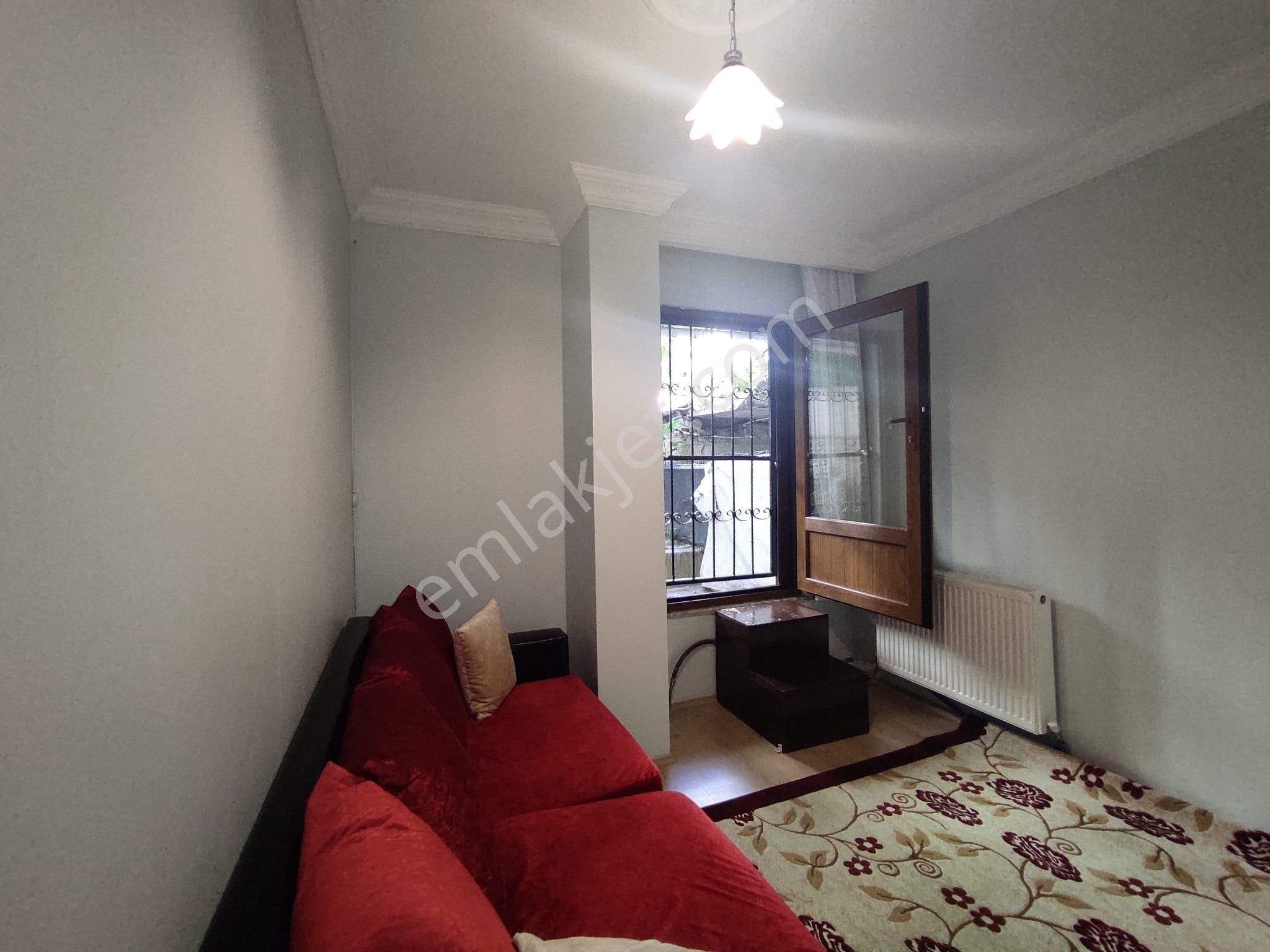 Villa Tadında 3 Katlı Tripleks 5+1 Satılık Ferah Daire - Görsel 19