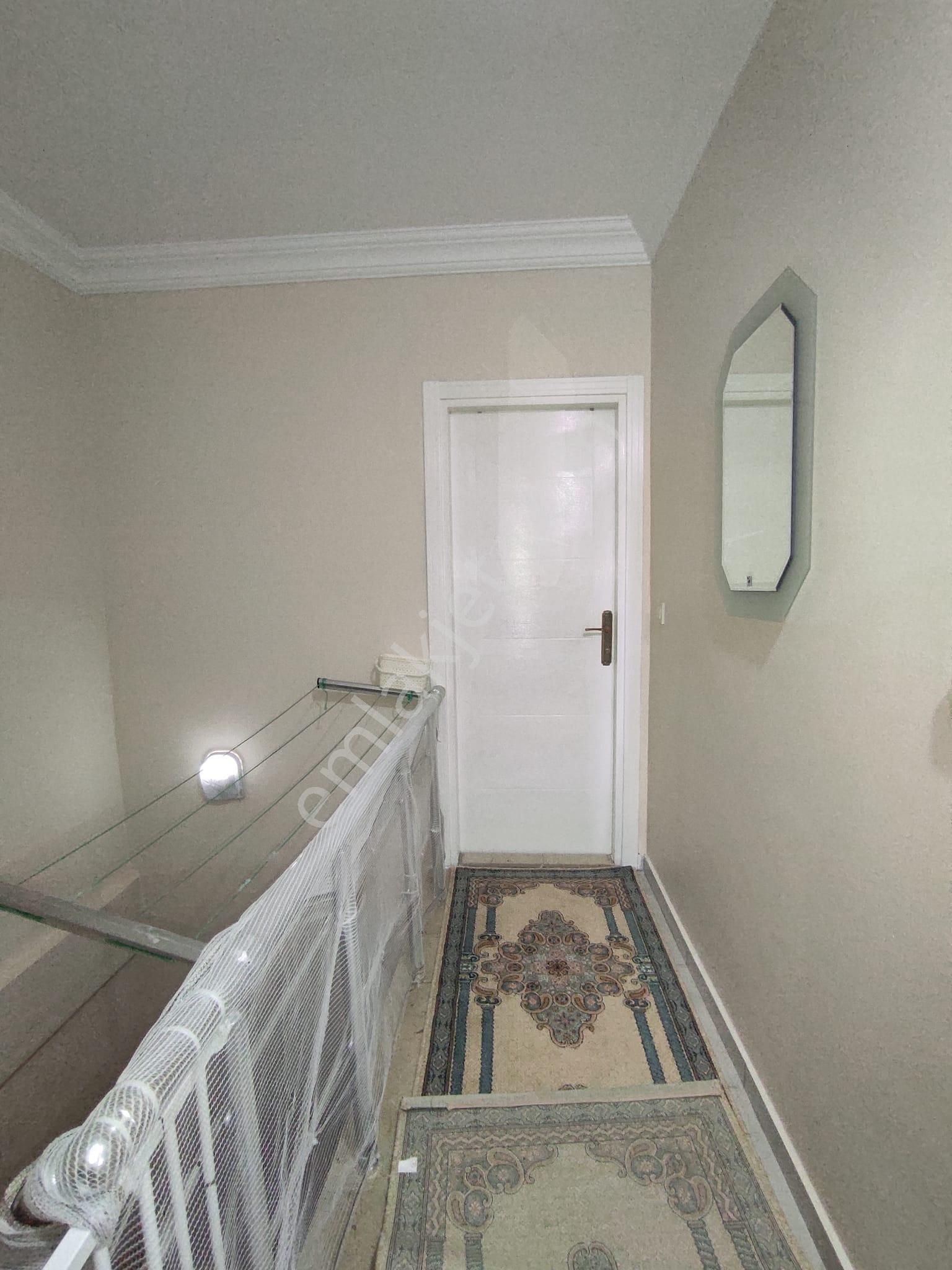 Villa Tadında 3 Katlı Tripleks 5+1 Satılık Ferah Daire - Görsel 12