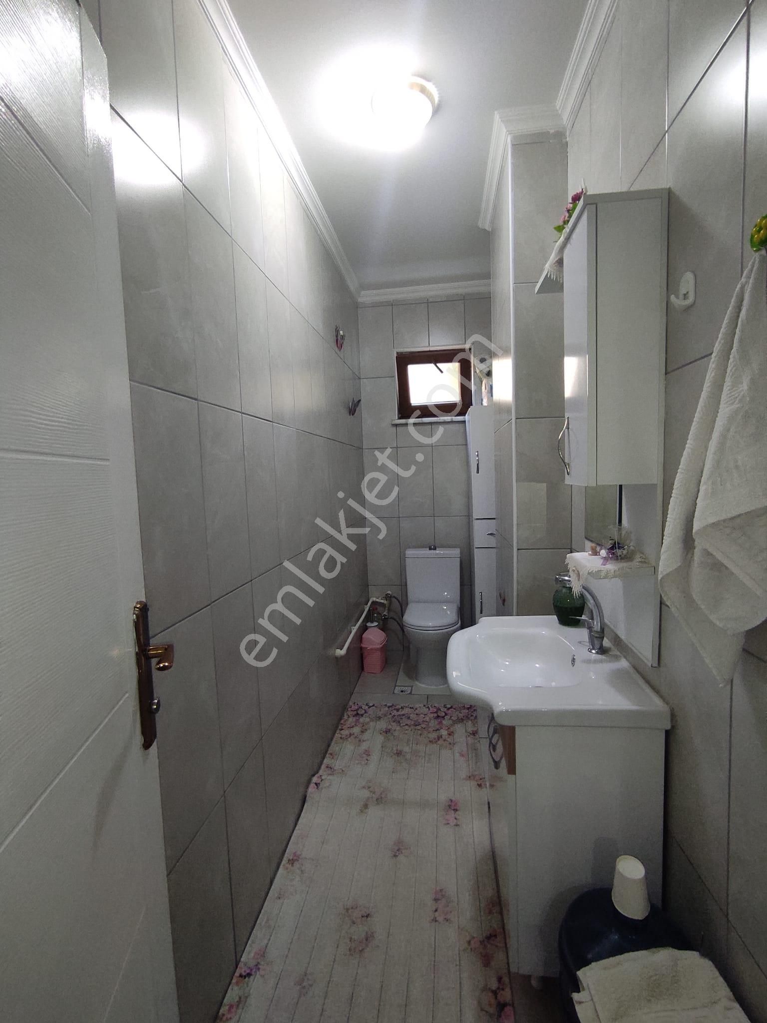 Villa Tadında 3 Katlı Tripleks 5+1 Satılık Ferah Daire - Görsel 13