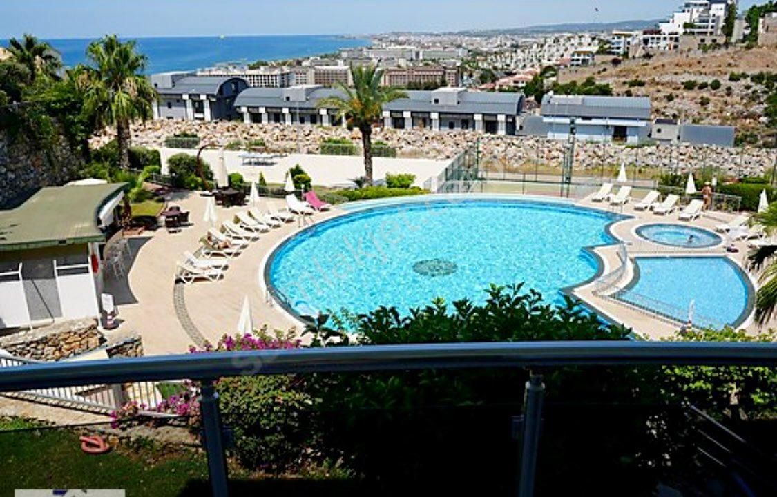 Alanya Konakloda Deniz Ve Havuz Manzaralı 2+1 Rezidans