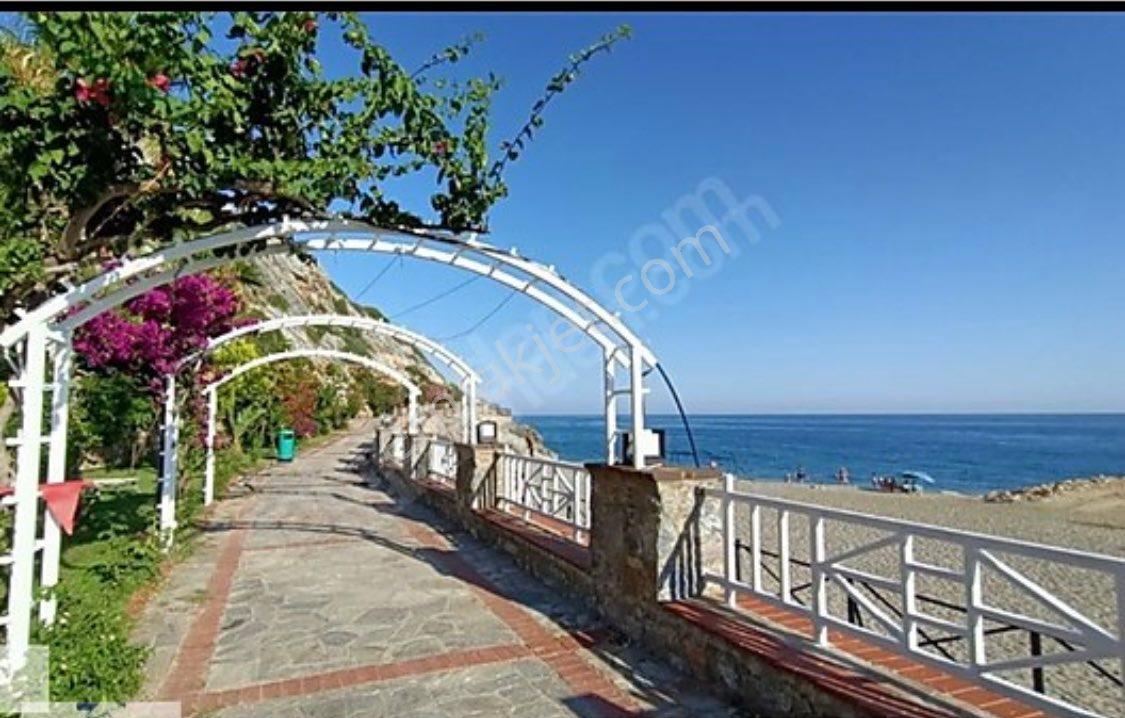 Alanya Konakloda Deniz Ve Havuz Manzaralı 2+1 Rezidans - Görsel 18