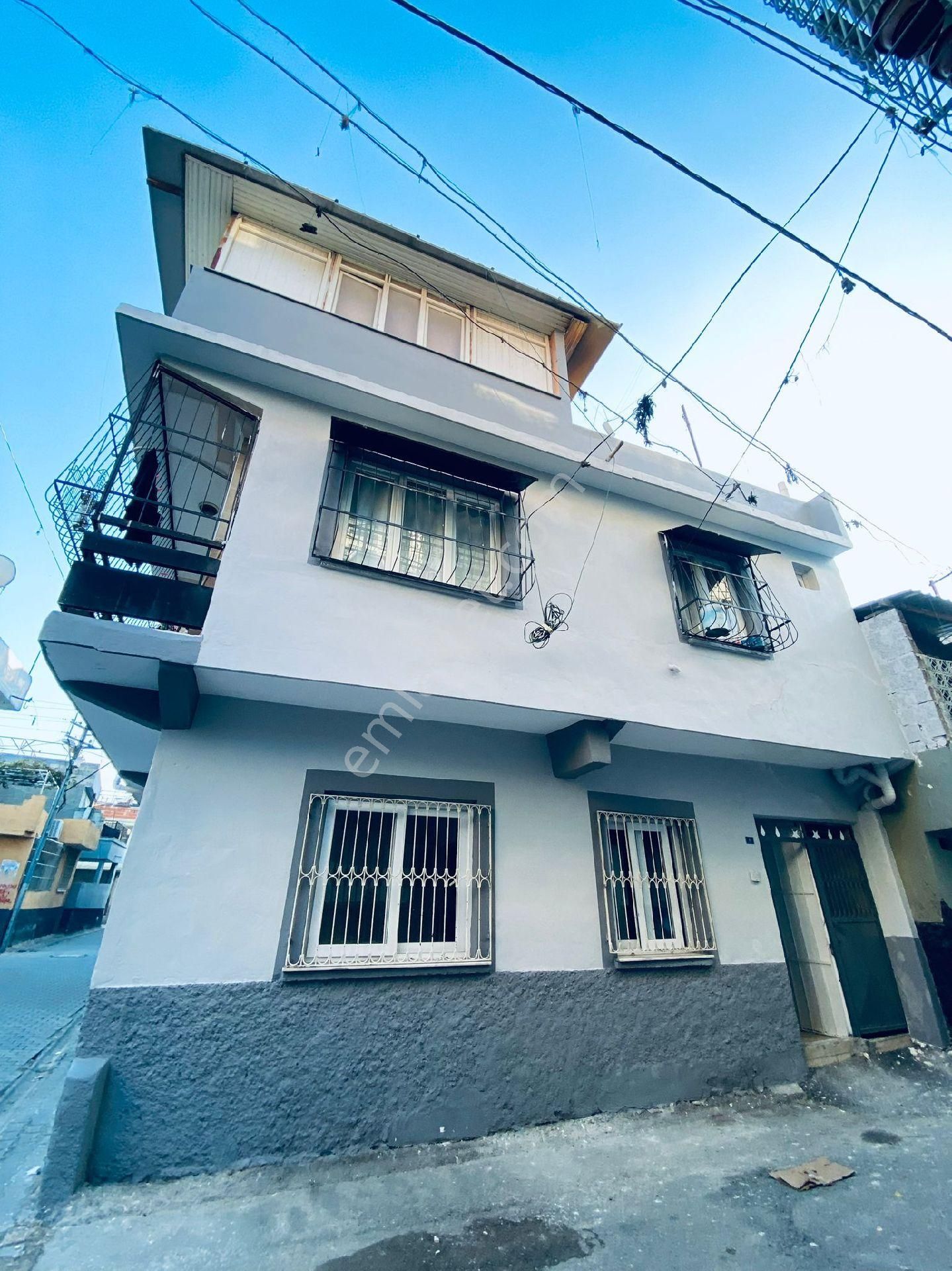 Yeni Bey'de Köşe Başı 2,5 Katlı Müstakil - Görsel 22