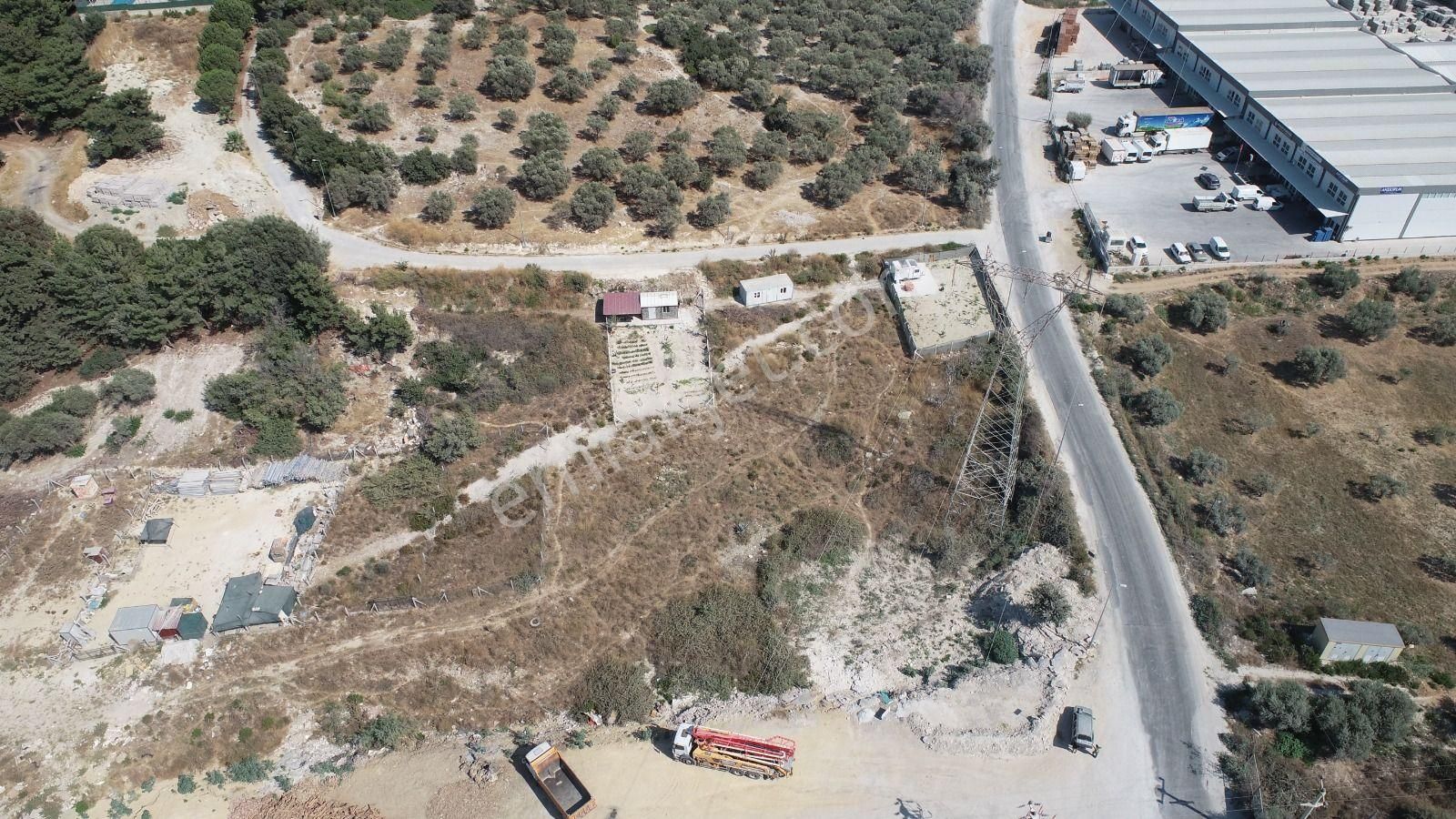 Satılık Kuşadası'nda 369m² İmarlı Arsa - Görsel 3