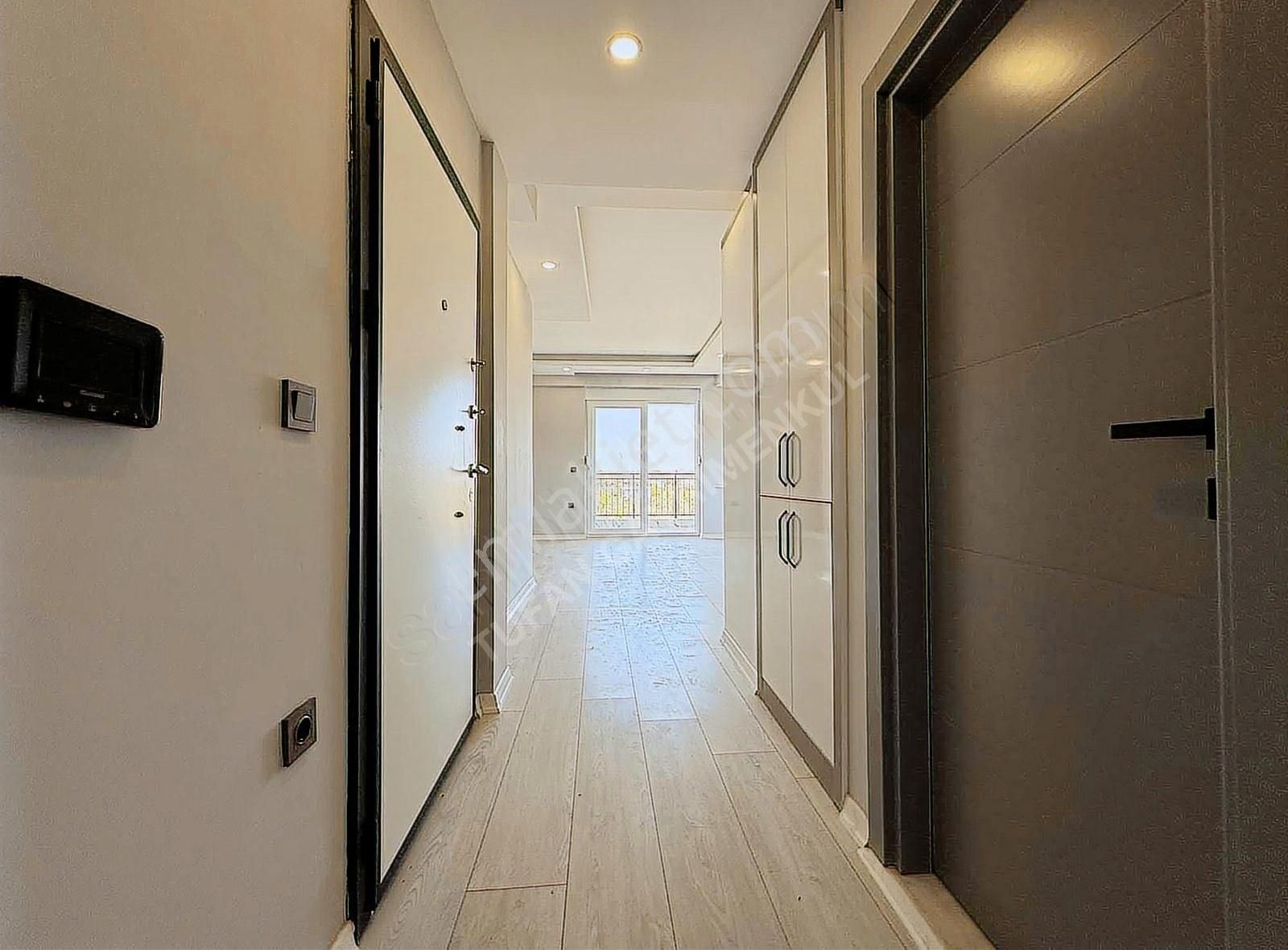 Evrensekide Yatırım Fırsatı Sıfır Havuzlu Devasa 1+1 Daire - Görsel 23