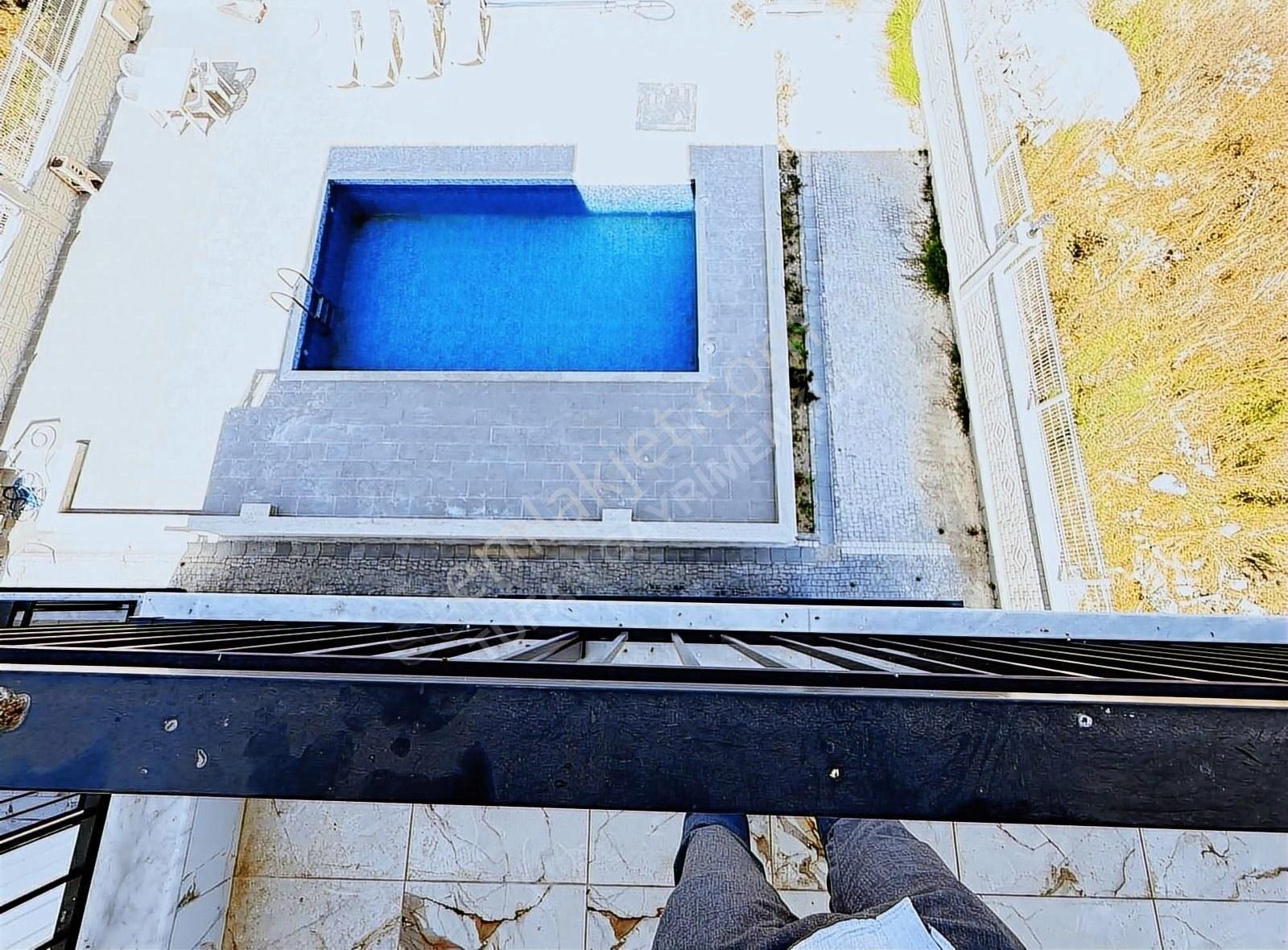 Evrensekide Yatırım Fırsatı Sıfır Havuzlu Devasa 1+1 Daire - Görsel 17