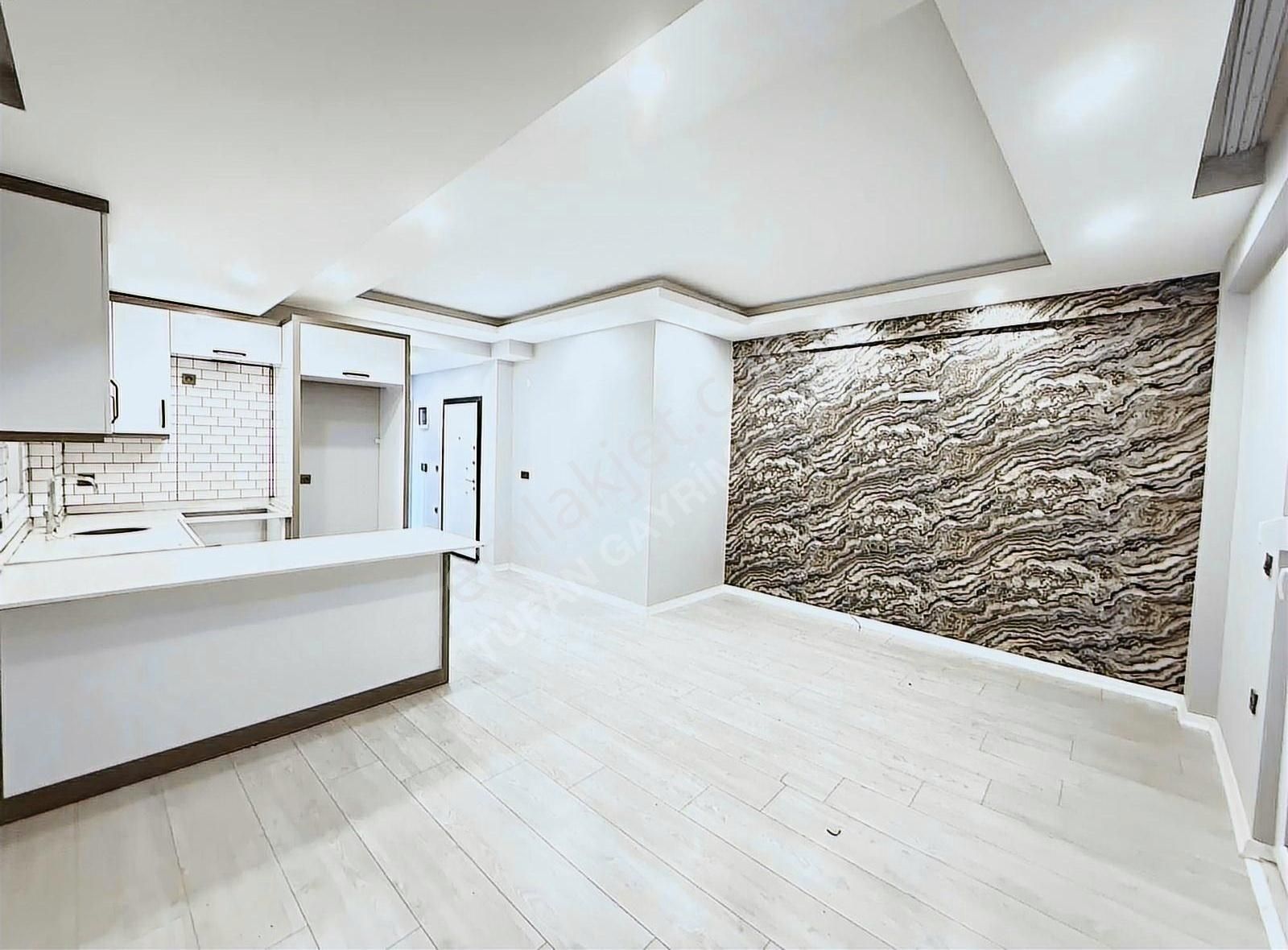 Evrensekide Yatırım Fırsatı Sıfır Havuzlu Devasa 1+1 Daire - Görsel 5