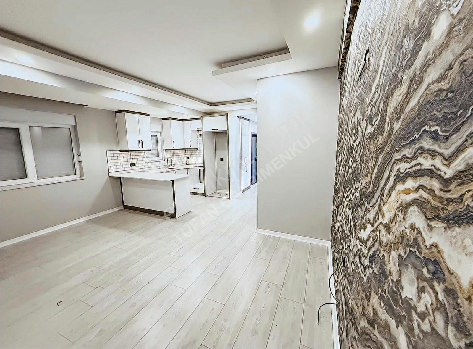 Evrensekide Yatırım Fırsatı Sıfır Havuzlu Devasa 1+1 Daire - Görsel 16