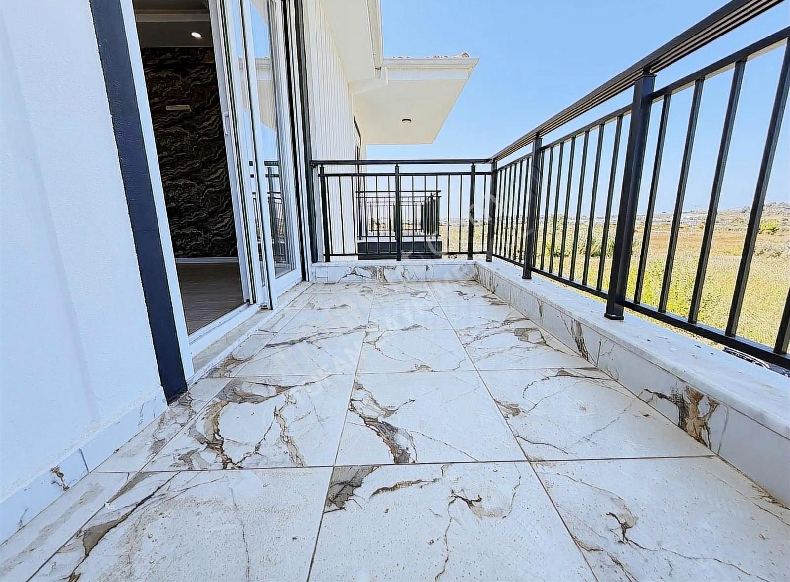 Evrensekide Yatırım Fırsatı Sıfır Havuzlu Devasa 1+1 Daire - Görsel 31