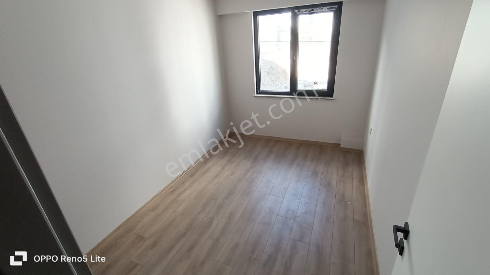 Bandırma Zen Emlaktan Satılık 1+1 Sıfır Daire - Görsel 11