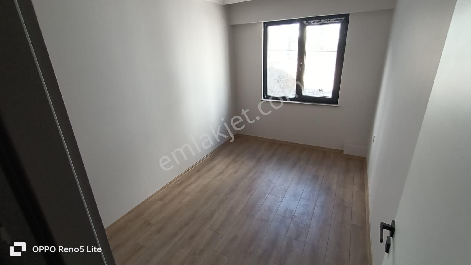 Bandırma Zen Emlaktan Satılık 1+1 Sıfır Daire - Görsel 12