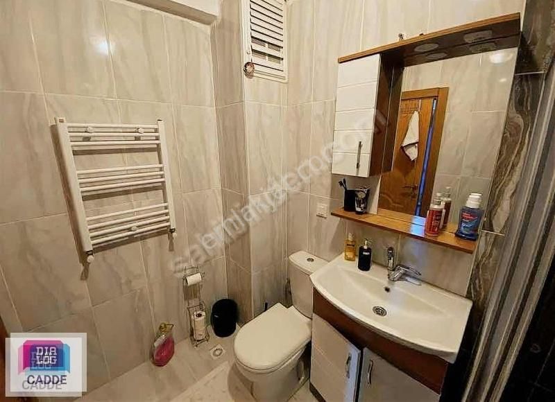Aymaç Sitesinde 2+1 Geniş Kullanım Alanlı Kiralık Daire