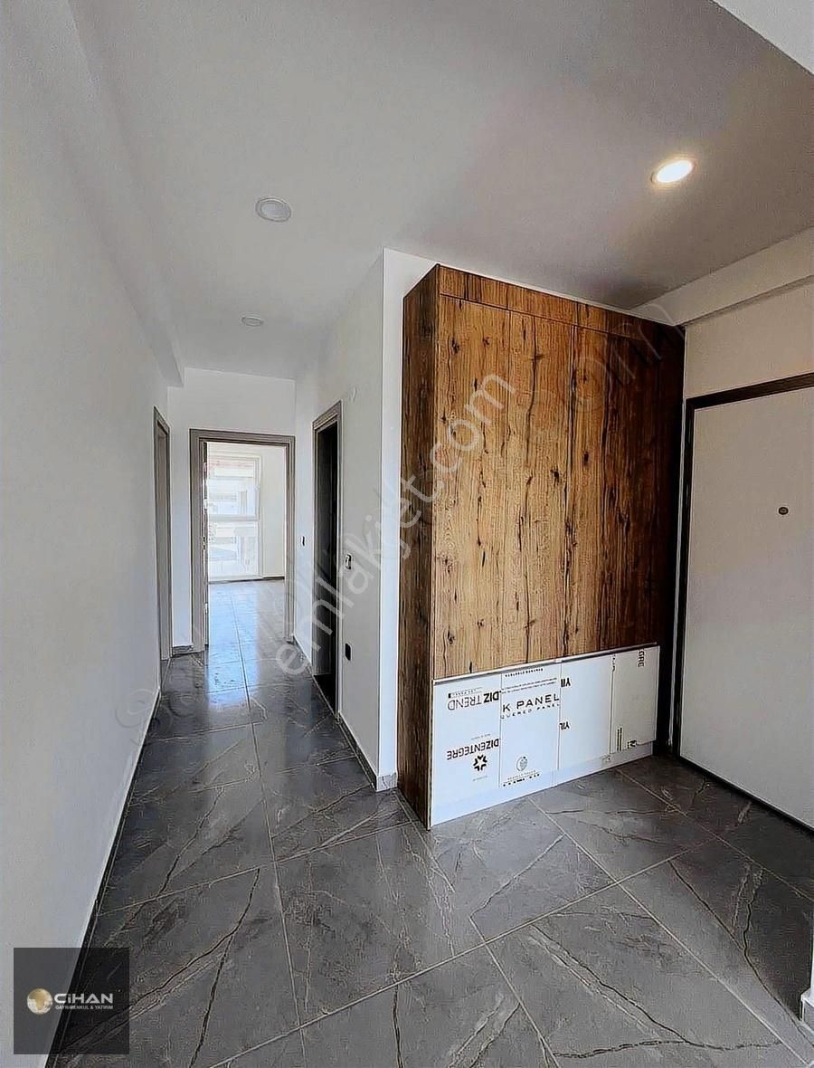 Kuşadası Değirmendere Mahallesi'nde Önü Açık Satılık 2 + 1 Daire - Görsel 25