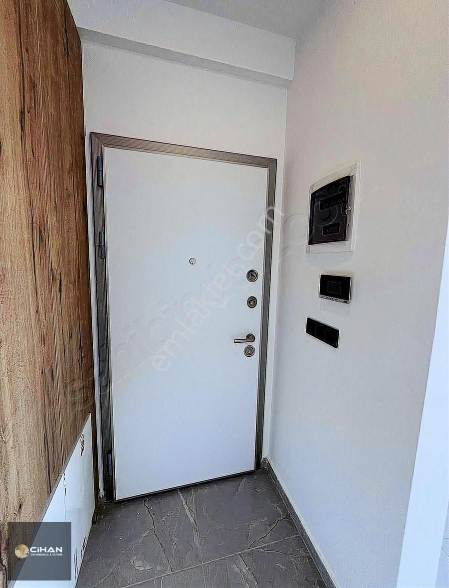 Kuşadası Değirmendere Mahallesi'nde Önü Açık Satılık 2 + 1 Daire - Görsel 19