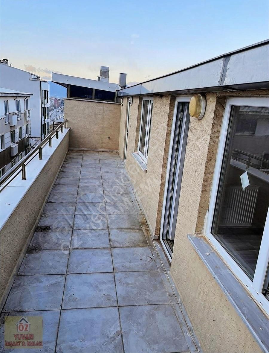 Gürsu Kurtuluş'da Satılık 6+1 Dubleks Daire.. - Görsel 3